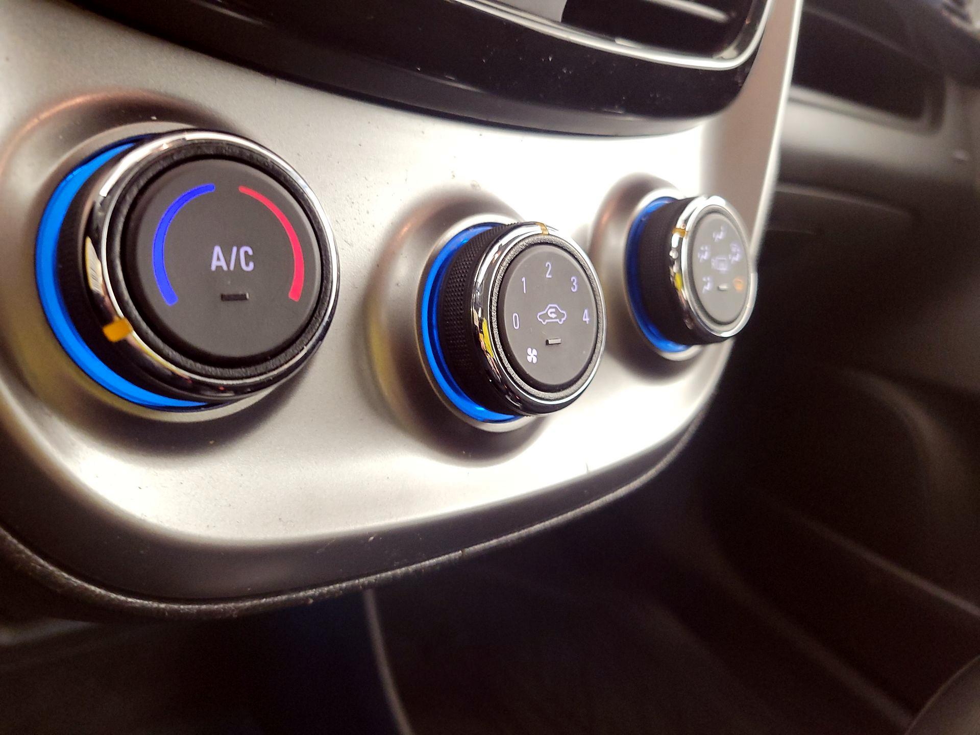 Thumbnail: 2017 Chevrolet Spark - 16