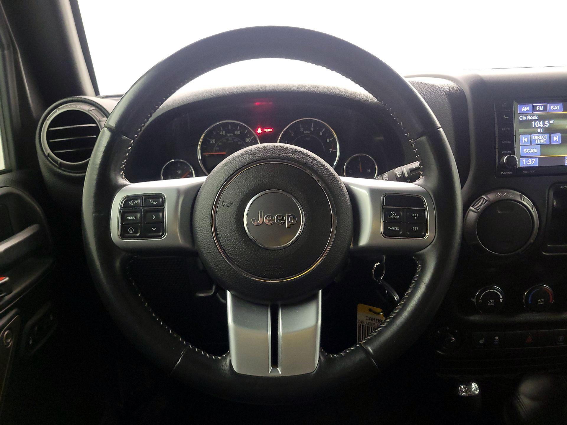 Thumbnail: 2018 Jeep Wrangler - 10