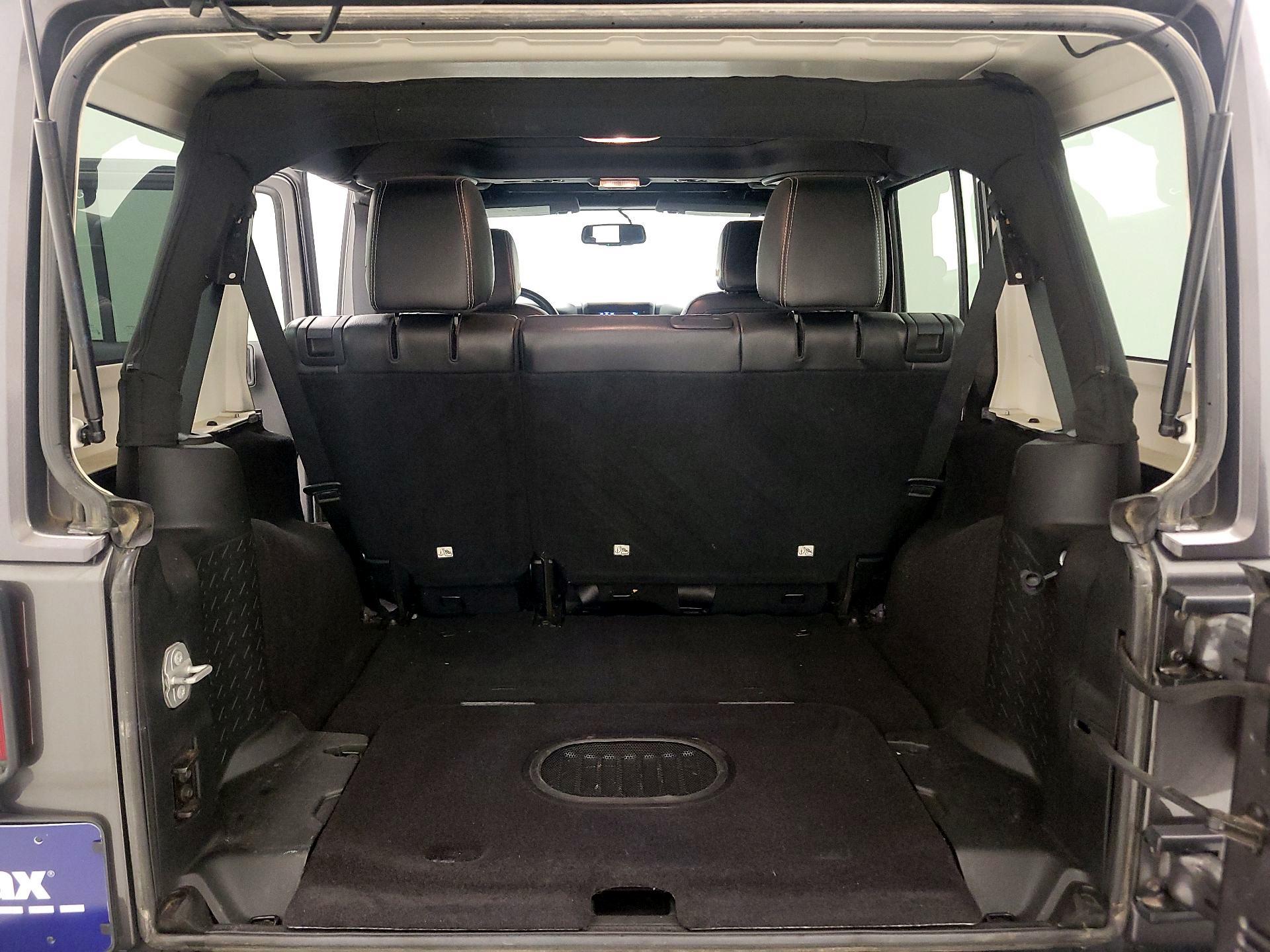 Thumbnail: 2018 Jeep Wrangler - 18