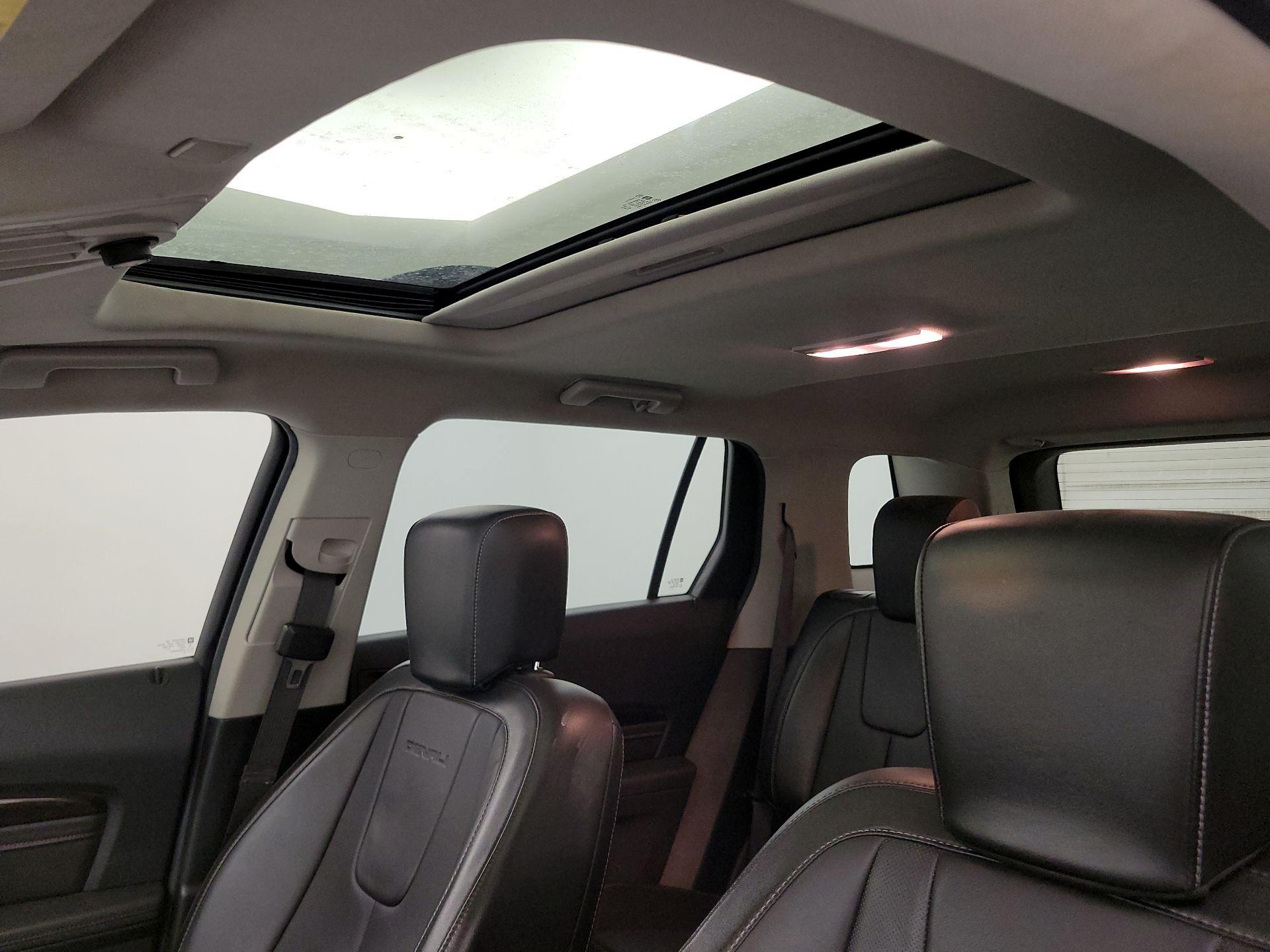 Thumbnail: 2017 GMC Terrain - 18