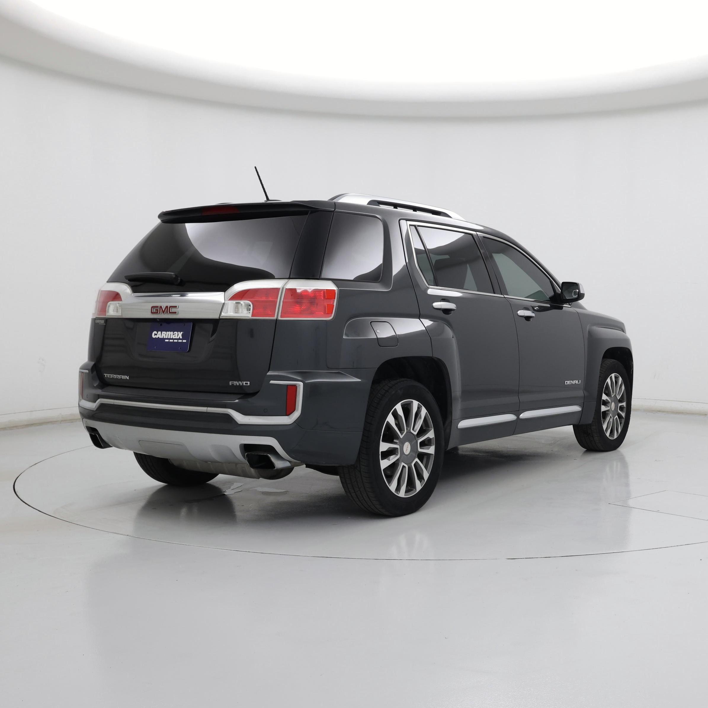 Thumbnail: 2017 GMC Terrain - 8