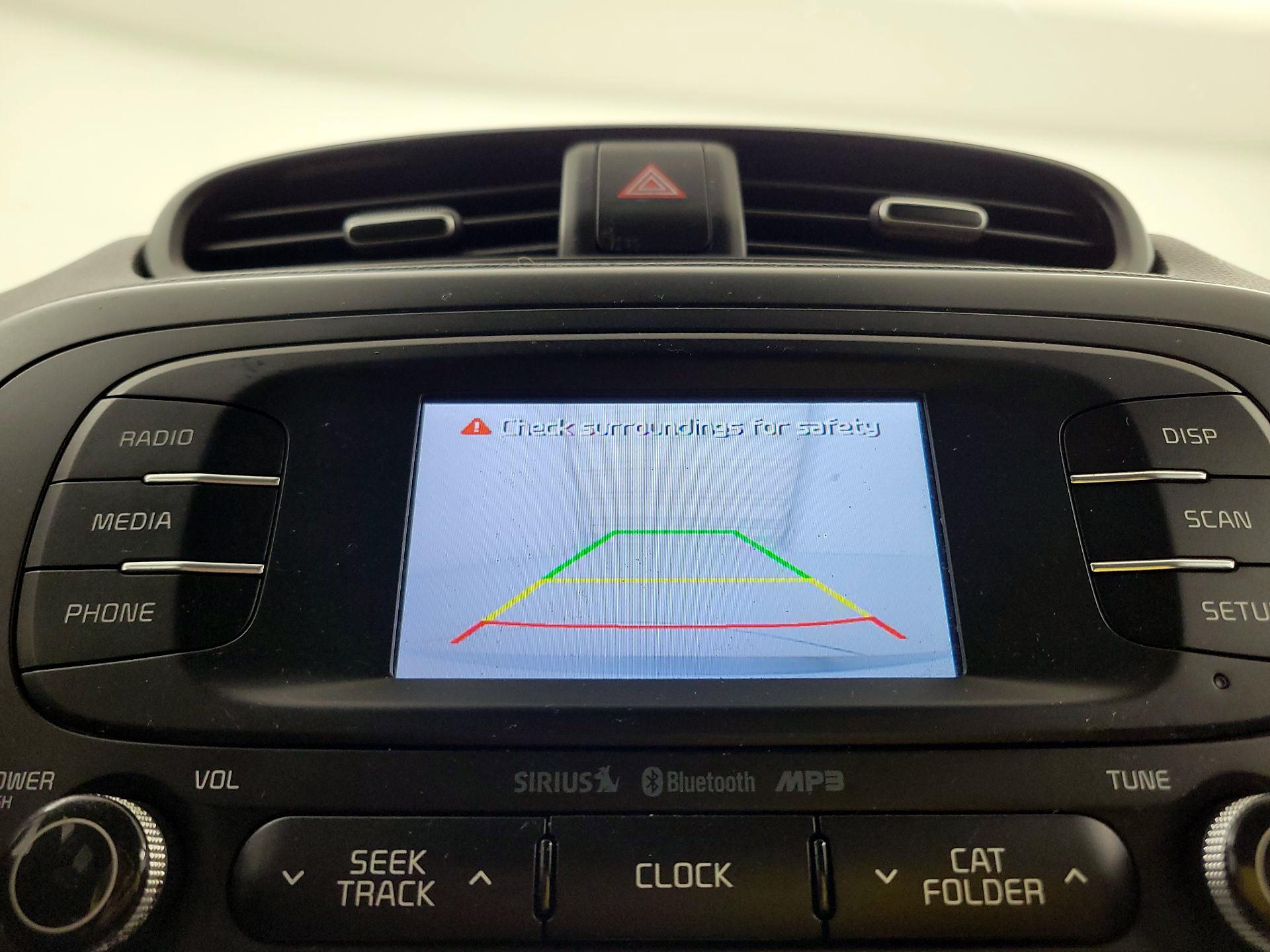 Thumbnail: 2016 Kia Soul - 14