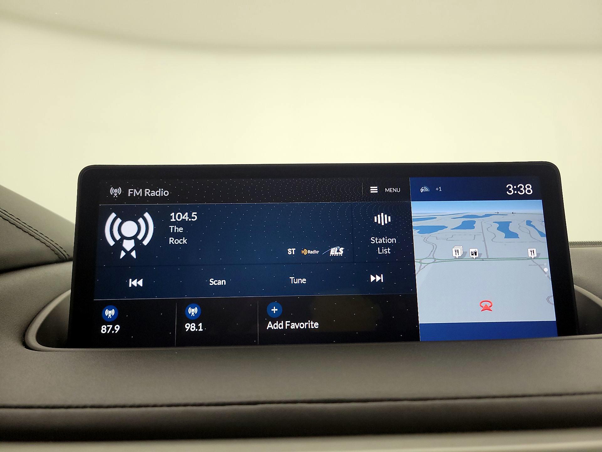 Thumbnail: 2023 Acura MDX - 16