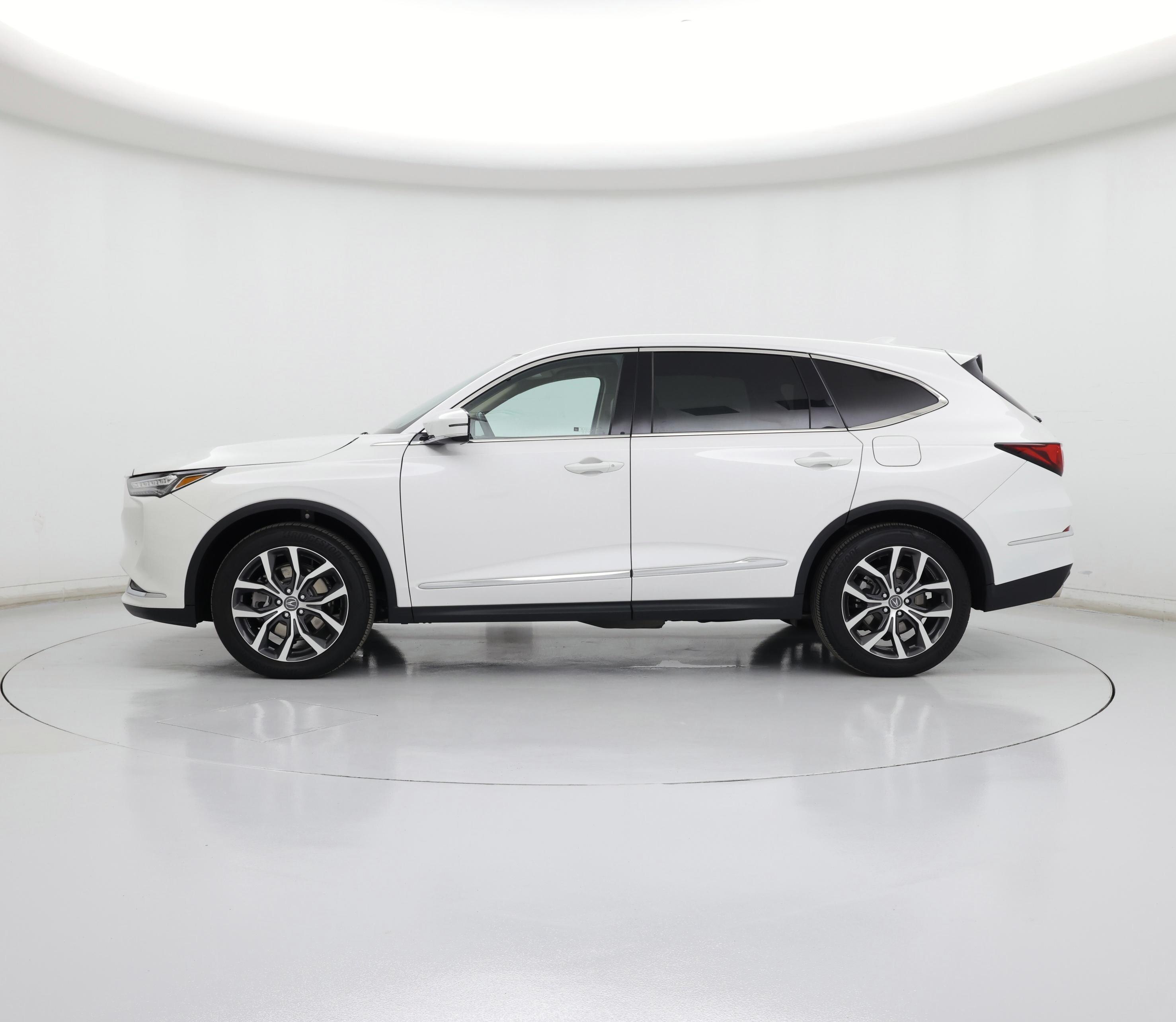 Thumbnail: 2023 Acura MDX - 3