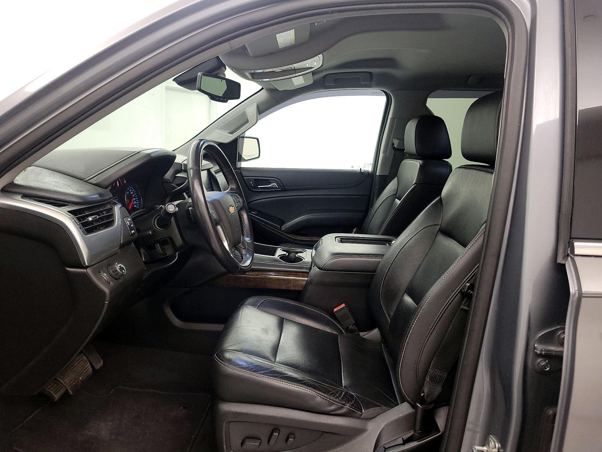 Thumbnail: 2020 Chevrolet Suburban - 11