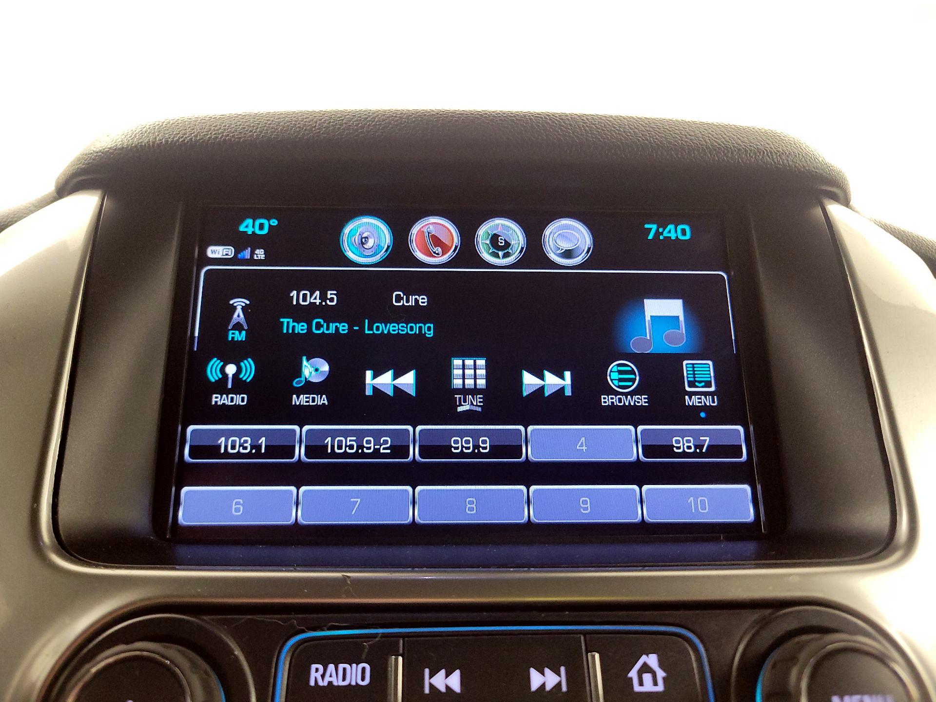 Thumbnail: 2020 Chevrolet Suburban - 15