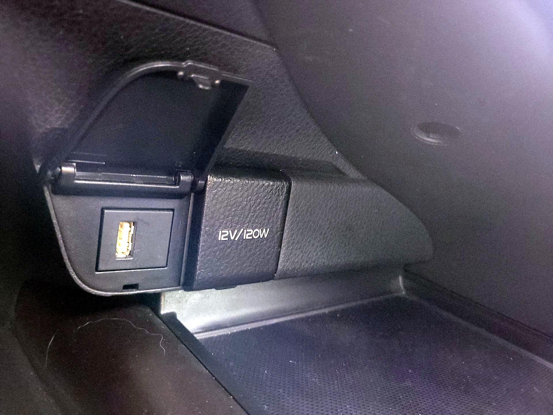 Thumbnail: 2024 Toyota Camry - 18