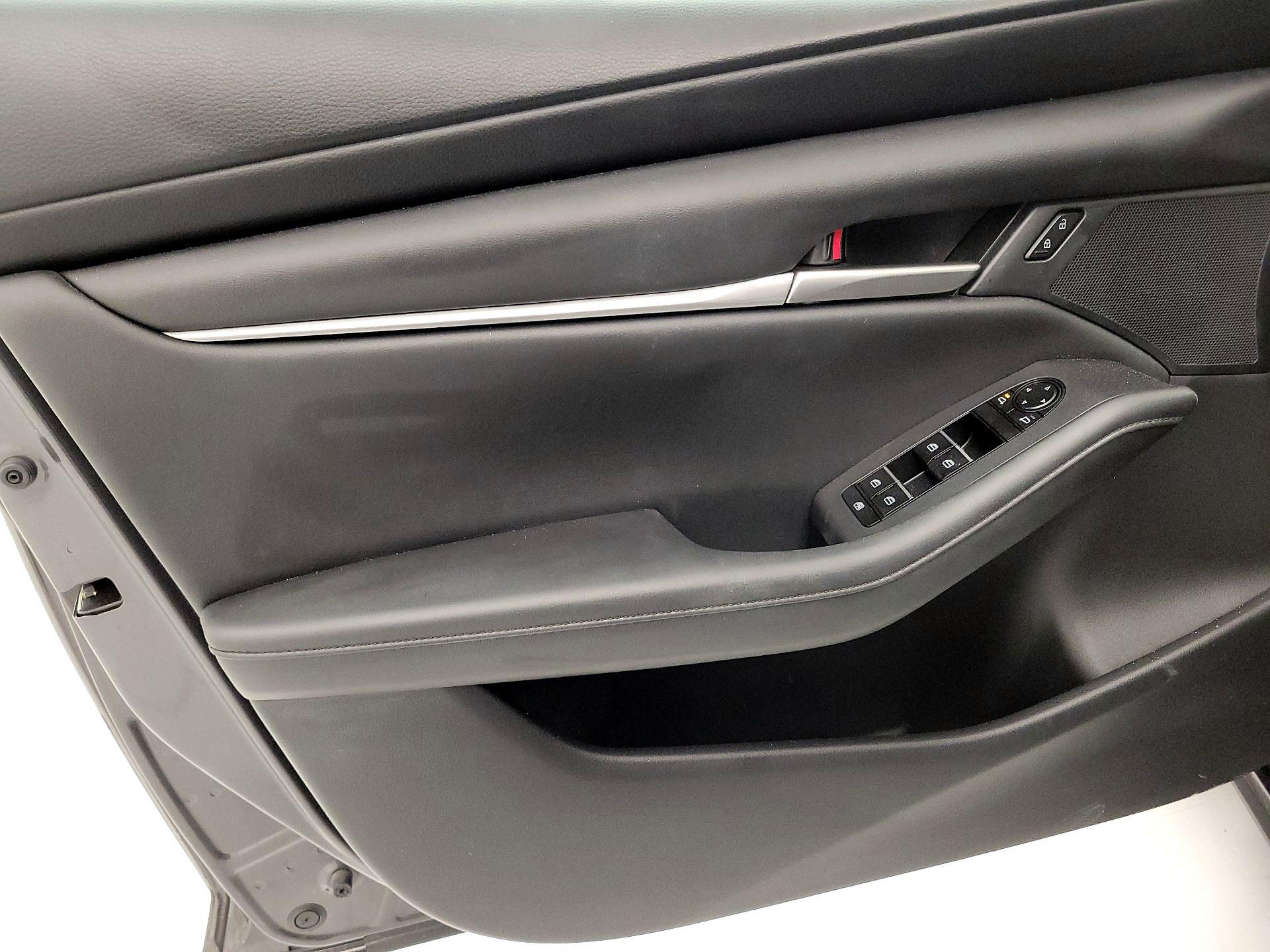 Thumbnail: 2023 Mazda Mazda3 - 12