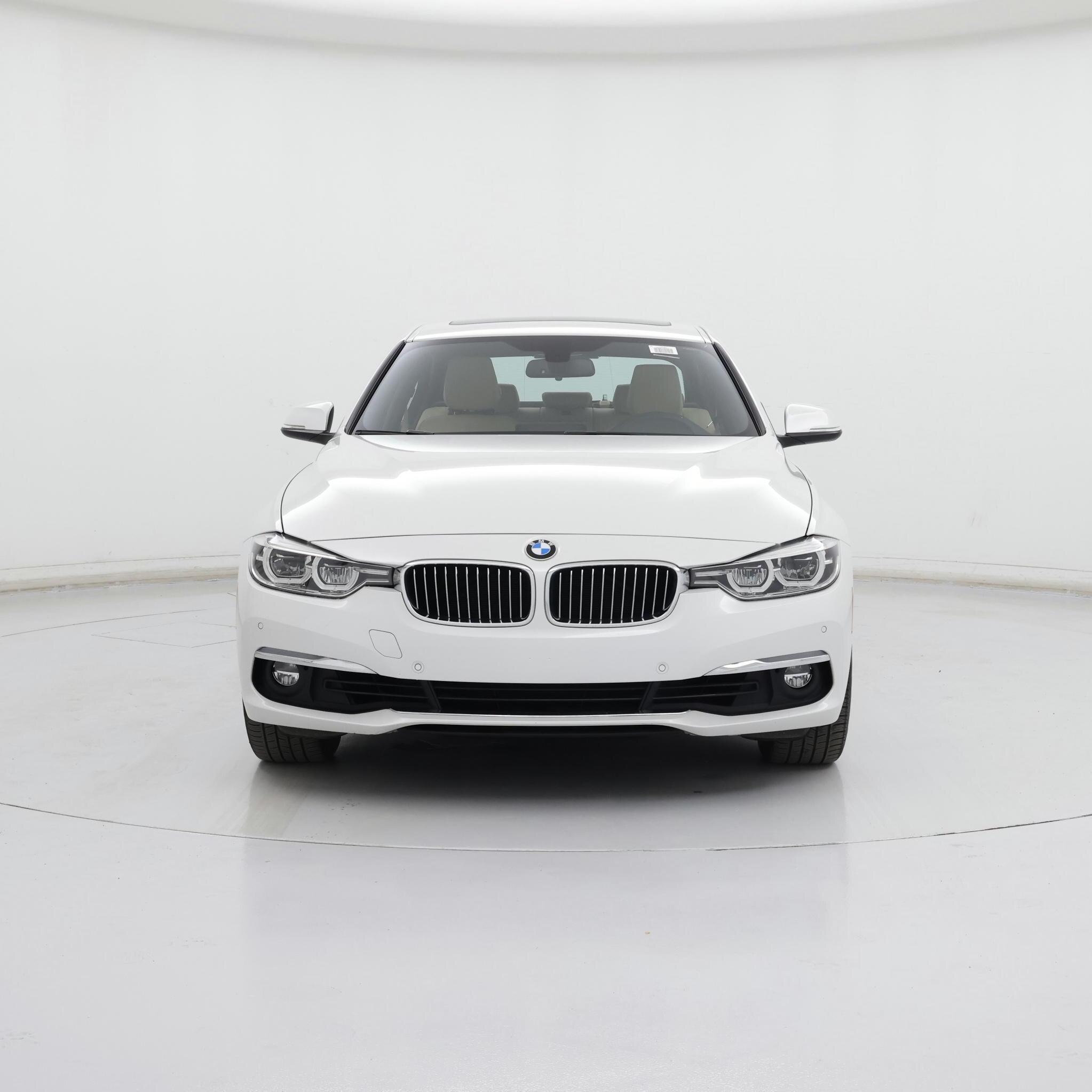 Thumbnail: 2017 BMW 3 Series - 5