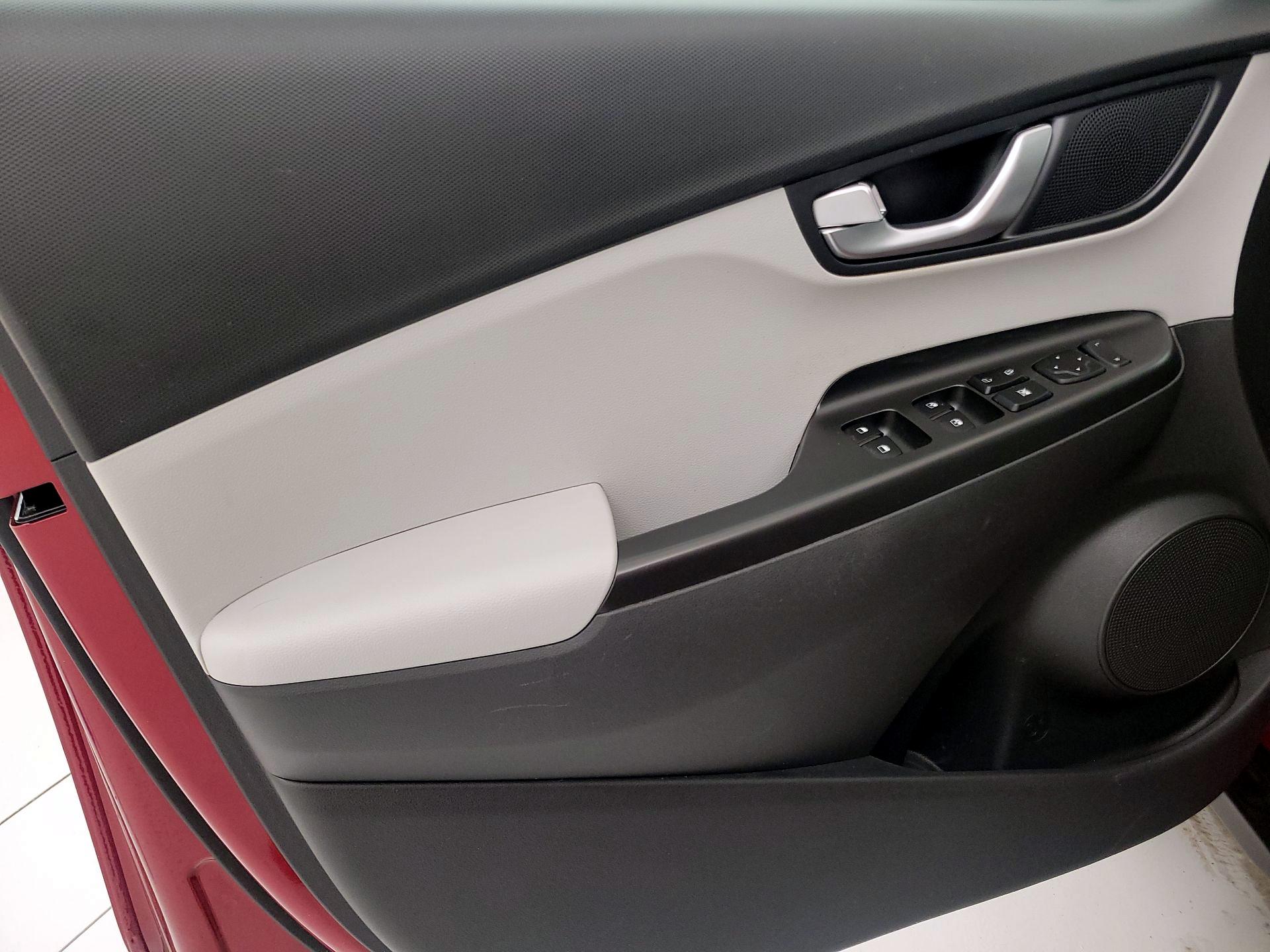 Thumbnail: 2023 Hyundai Kona - 12