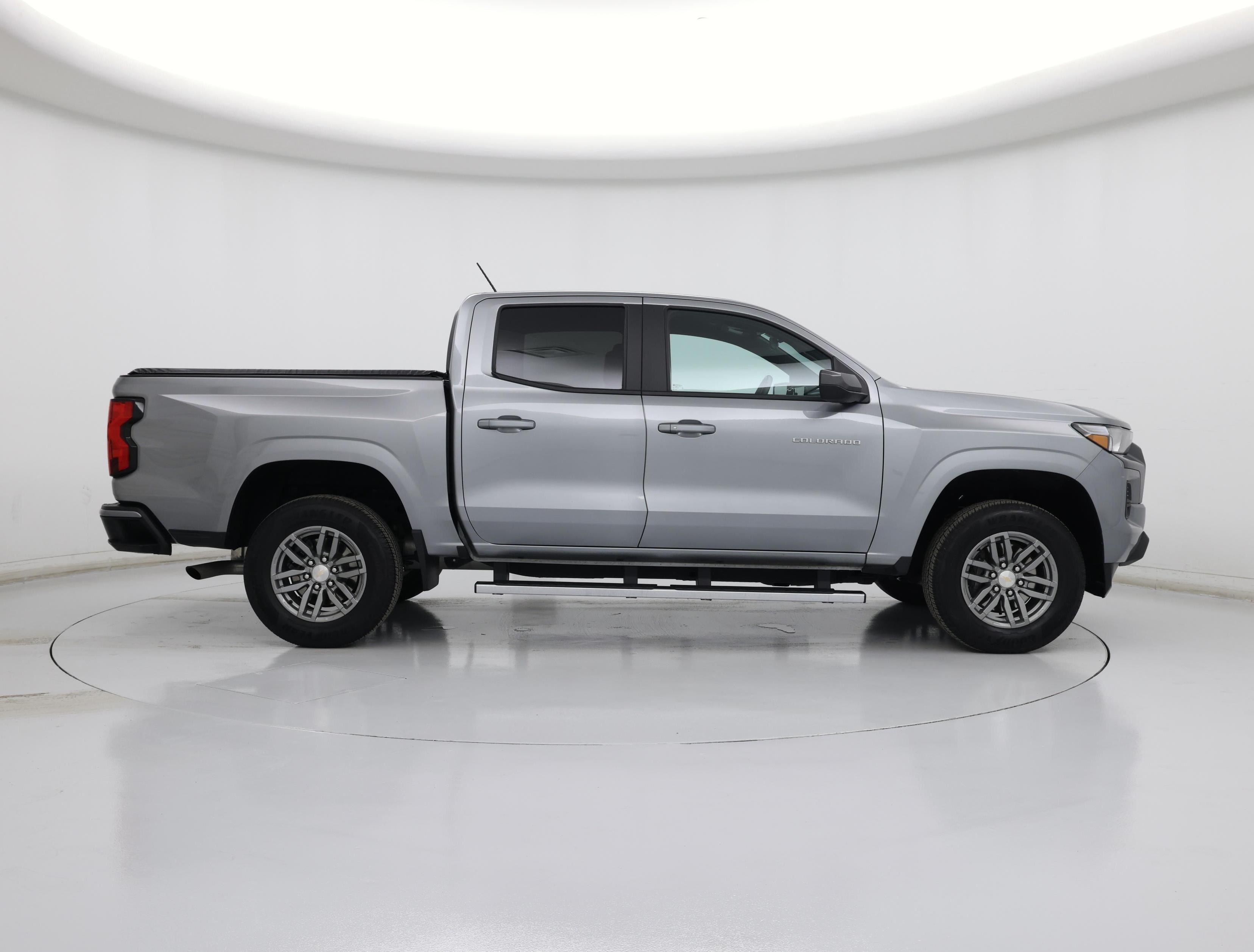 Thumbnail: 2024 Chevrolet Colorado - 7