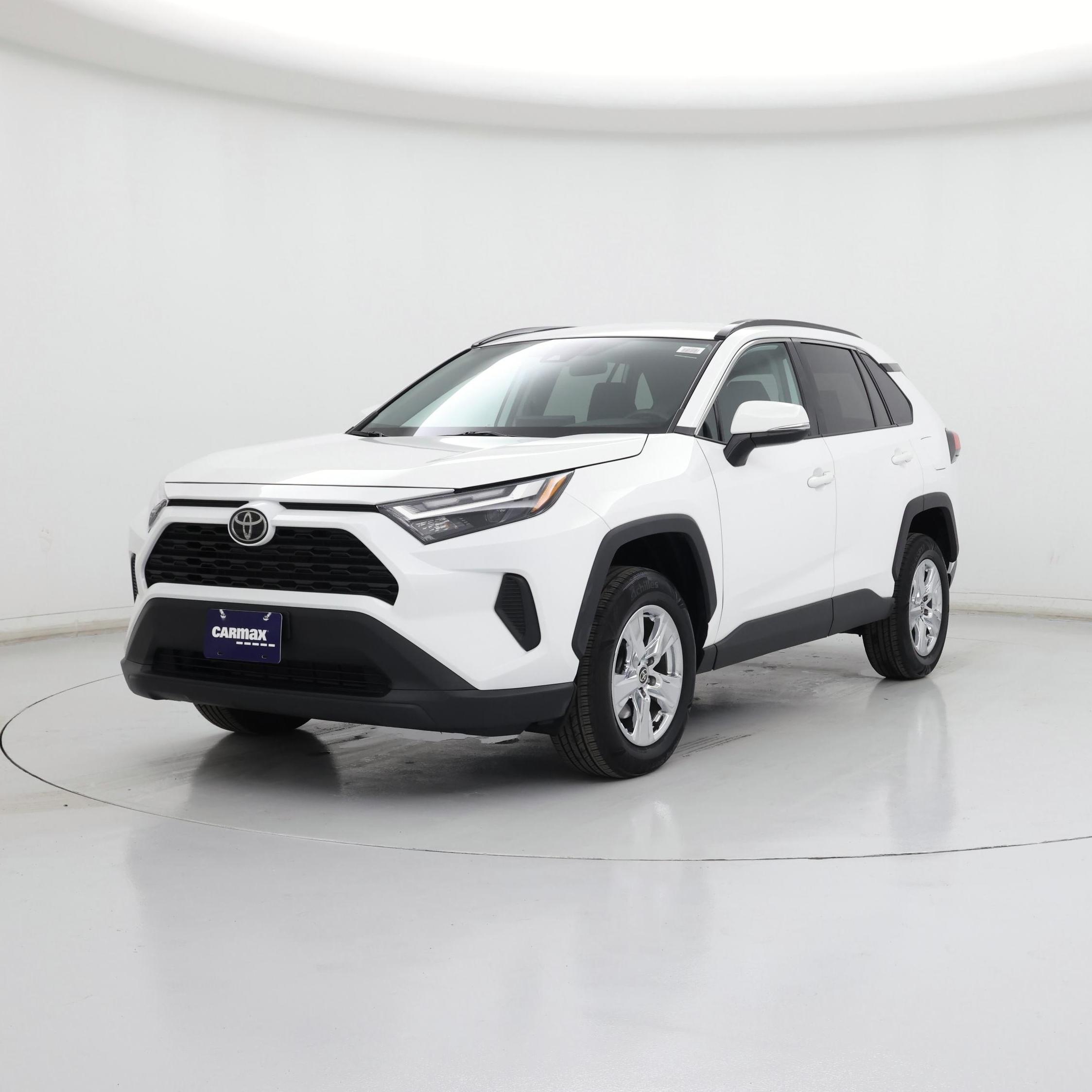 Thumbnail: 2022 Toyota RAV4 - 4