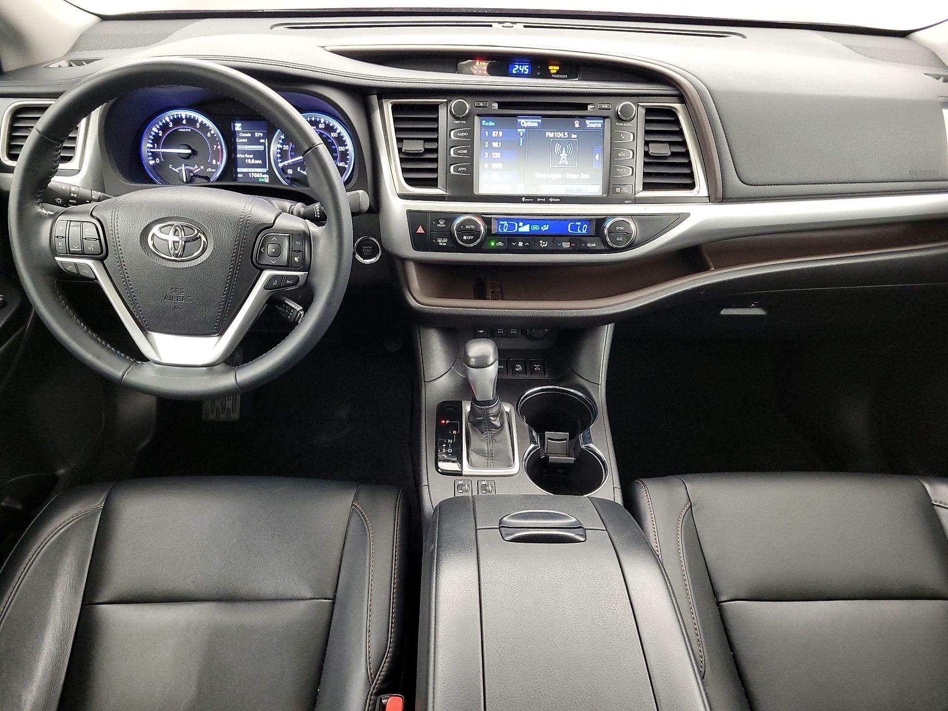 Thumbnail: 2018 Toyota Highlander - 9