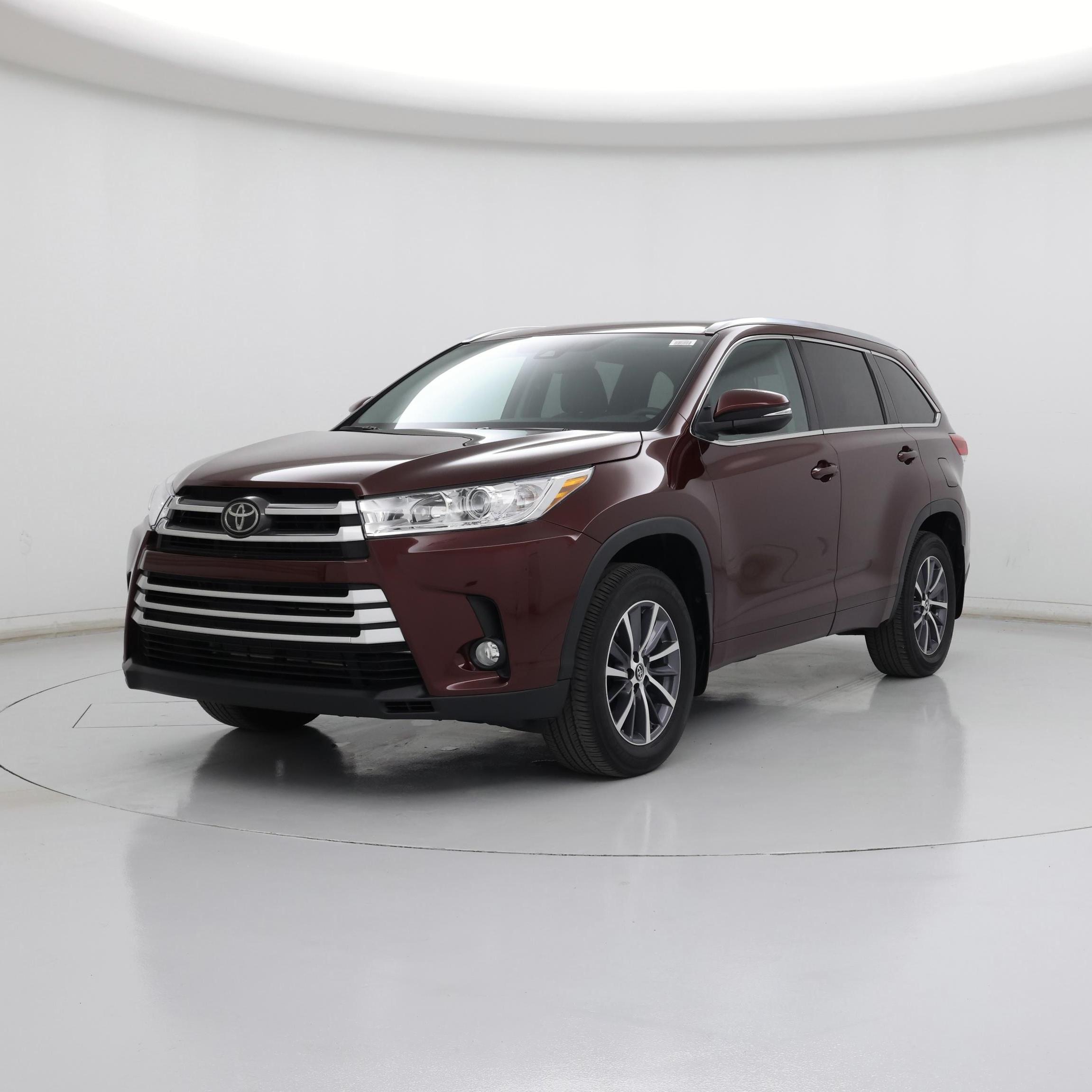 Thumbnail: 2018 Toyota Highlander - 4