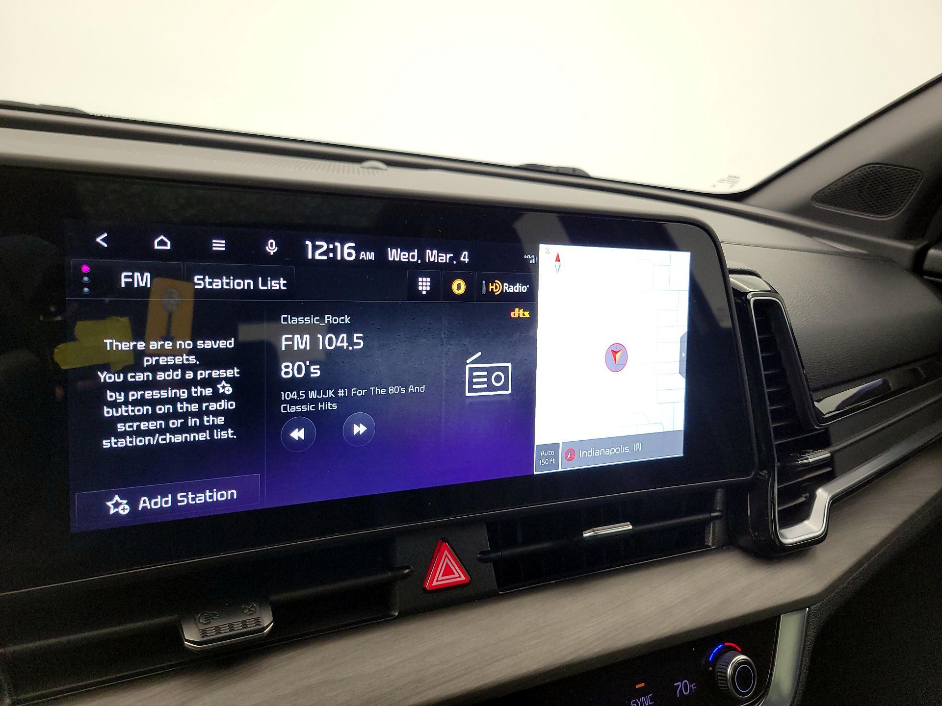 Thumbnail: 2023 Kia Sportage - 16