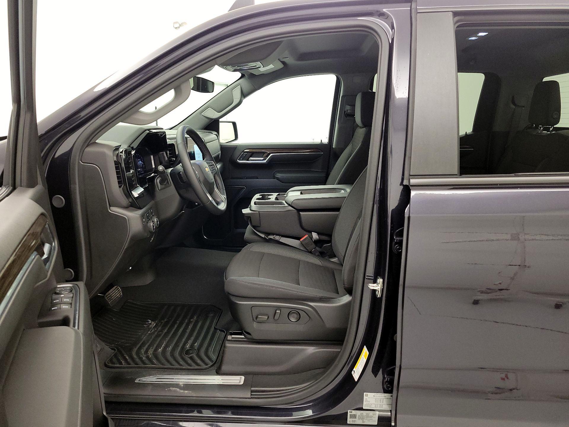 Thumbnail: 2024 Chevrolet Silverado 1500 - 11