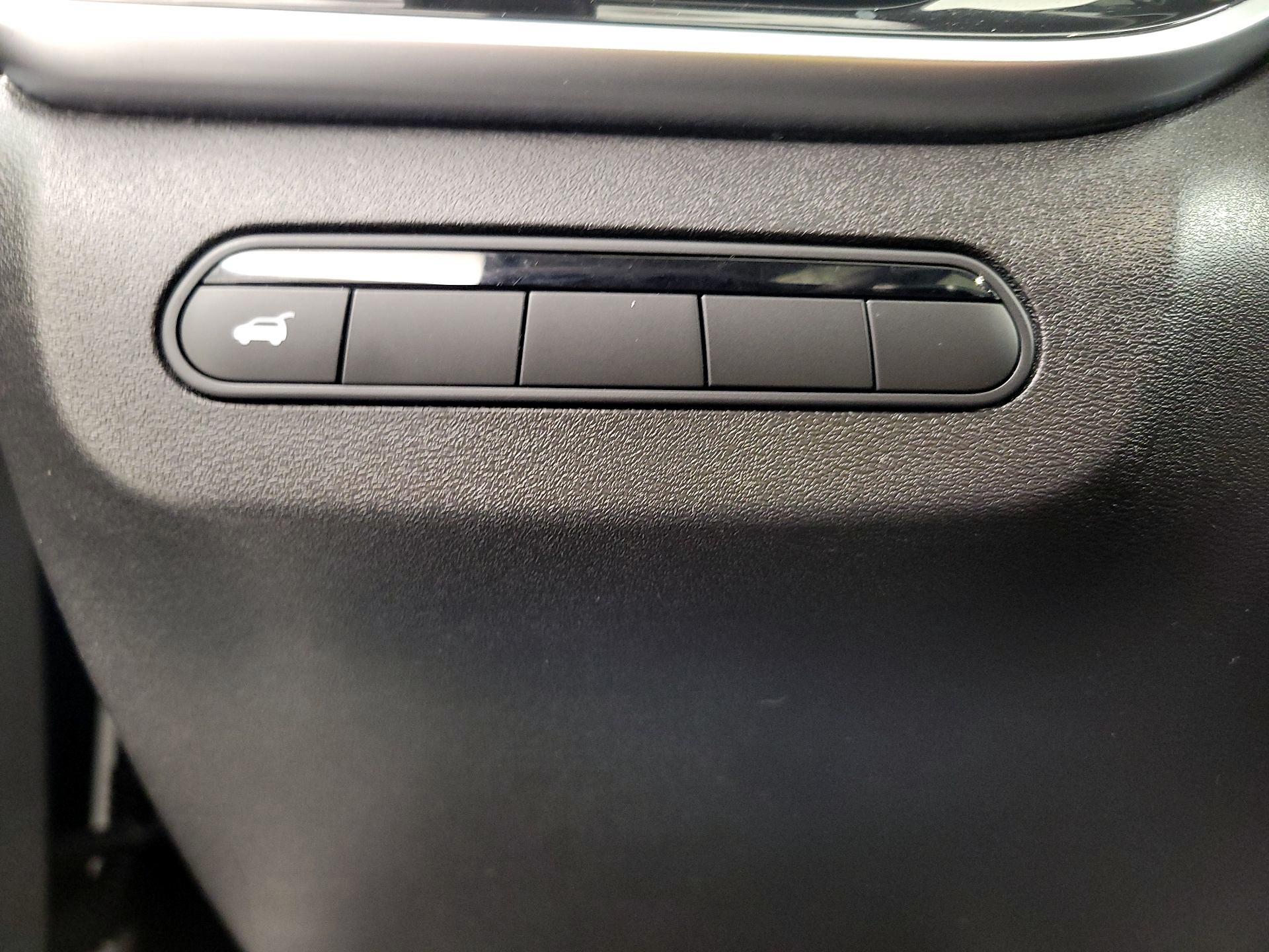 Thumbnail: 2023 INFINITI QX60 - 13