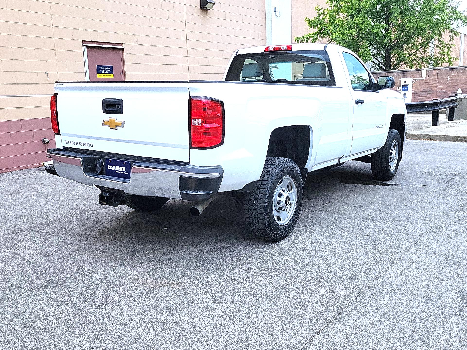 Thumbnail: 2017 Chevrolet Silverado 2500 - 5