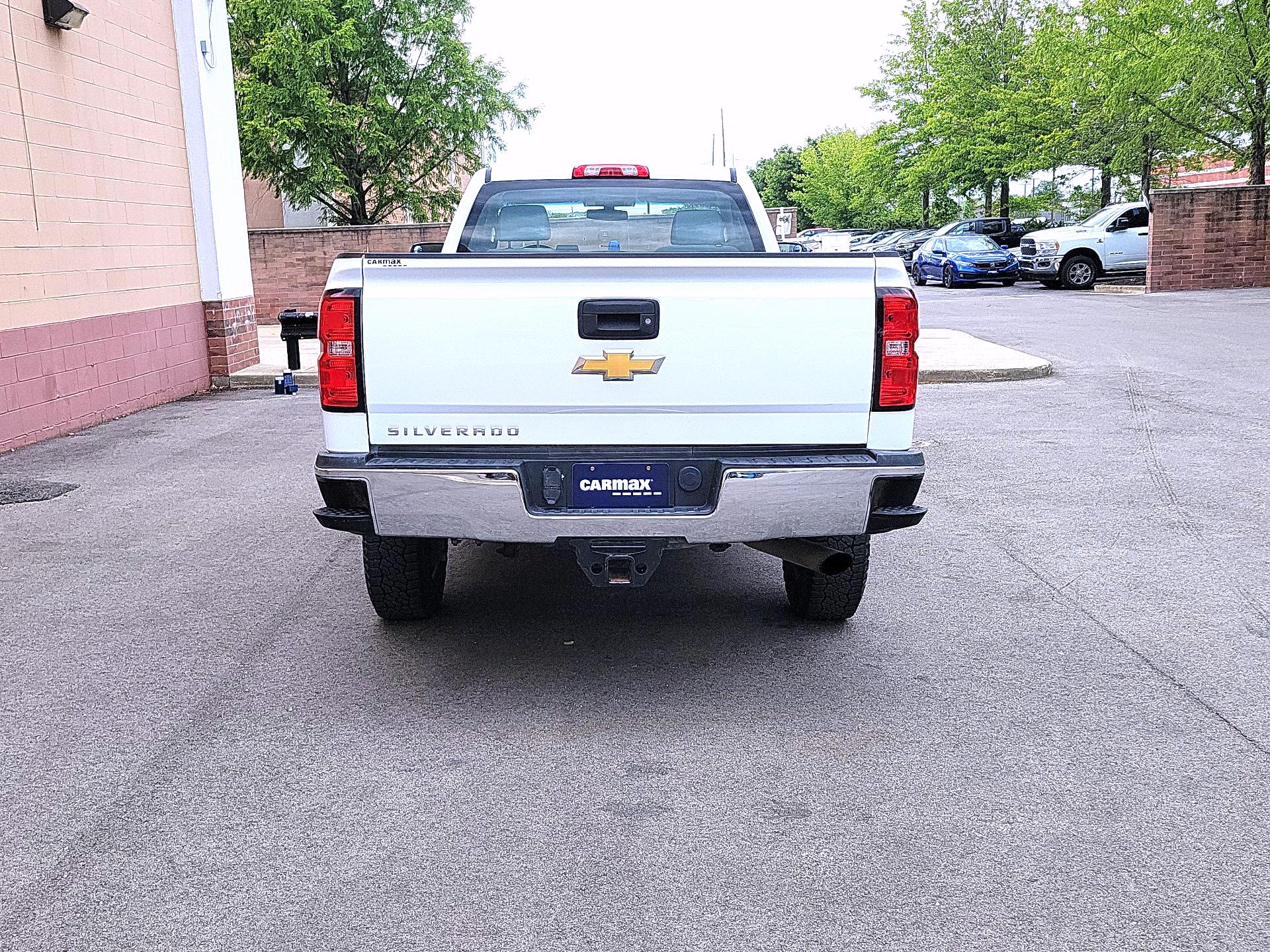 Thumbnail: 2017 Chevrolet Silverado 2500 - 6