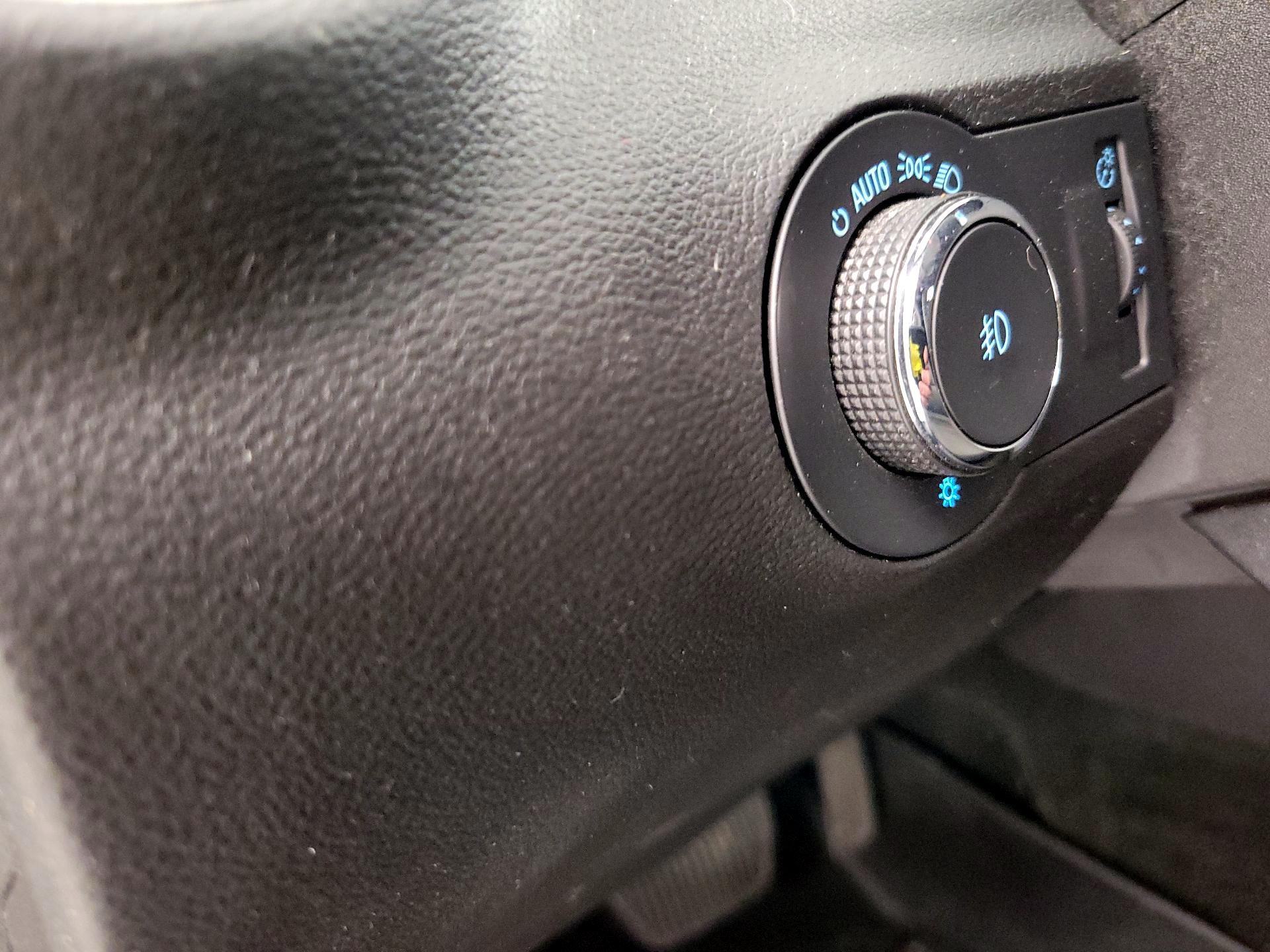 Thumbnail: 2014 Chevrolet Camaro - 13