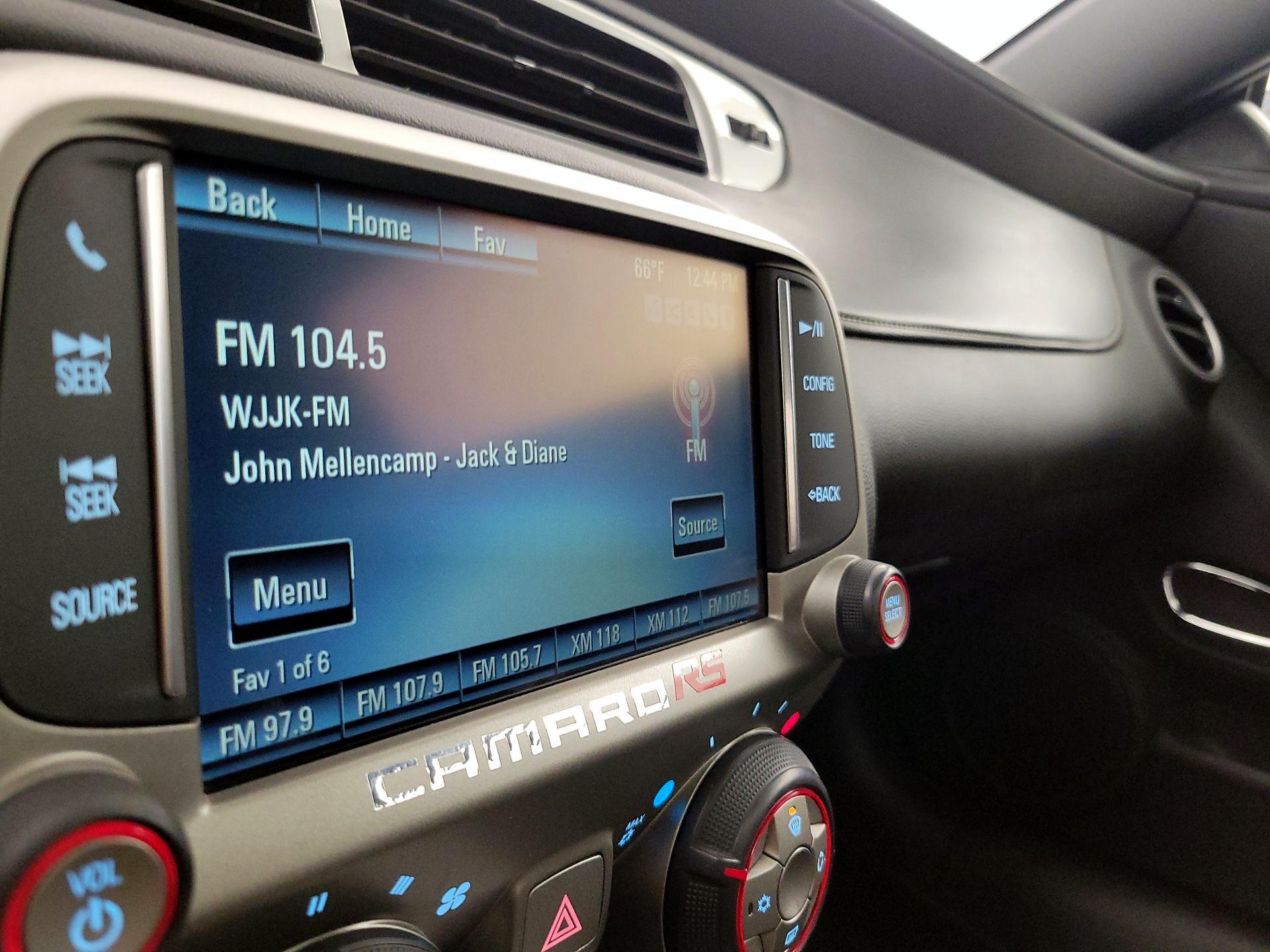 Thumbnail: 2014 Chevrolet Camaro - 14