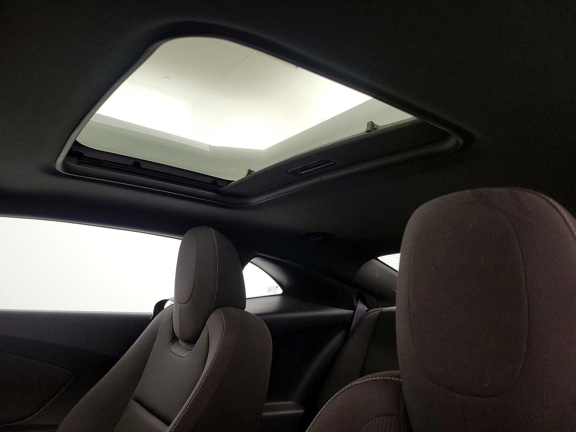 Thumbnail: 2014 Chevrolet Camaro - 18