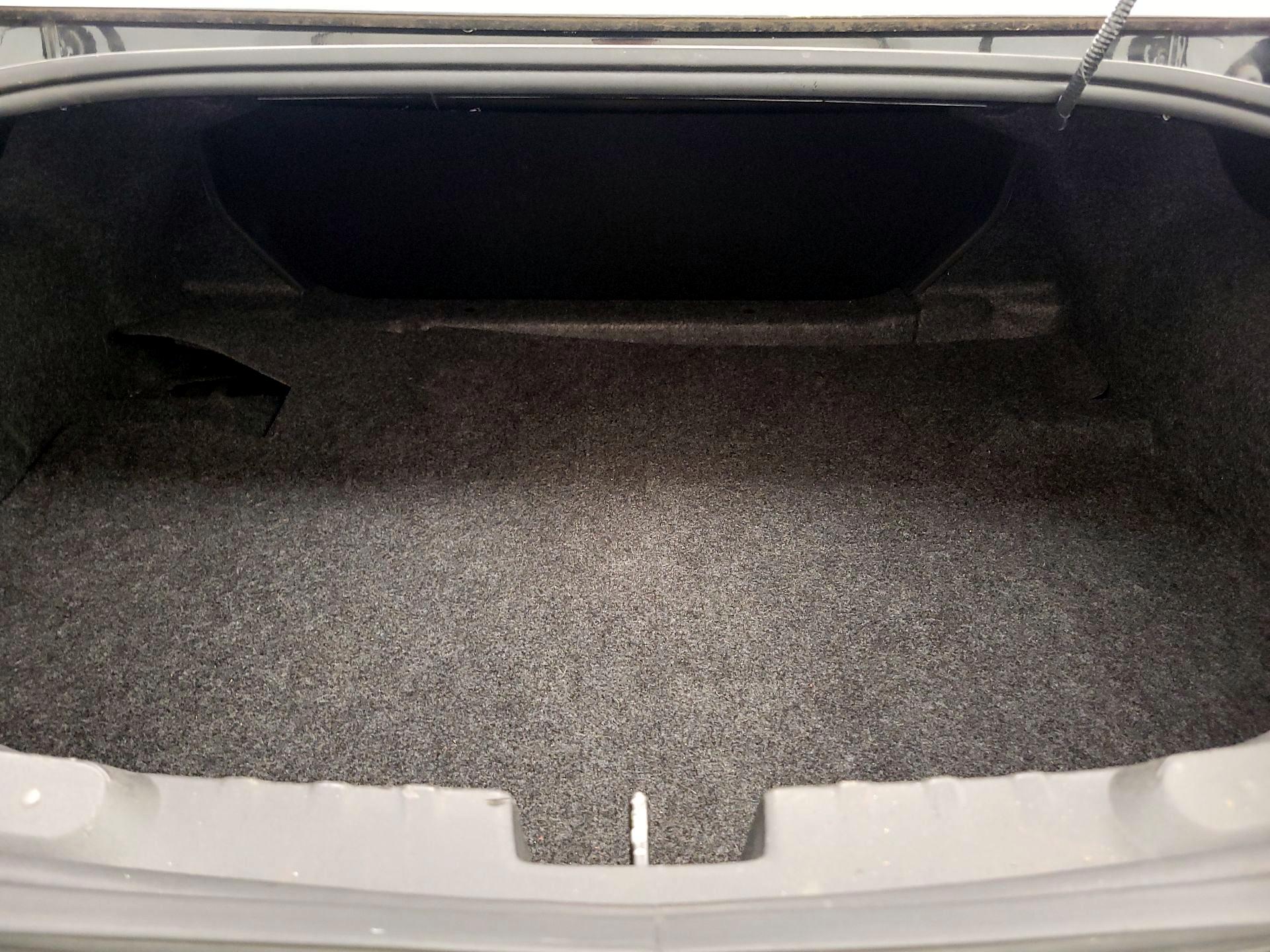 Thumbnail: 2014 Chevrolet Camaro - 20