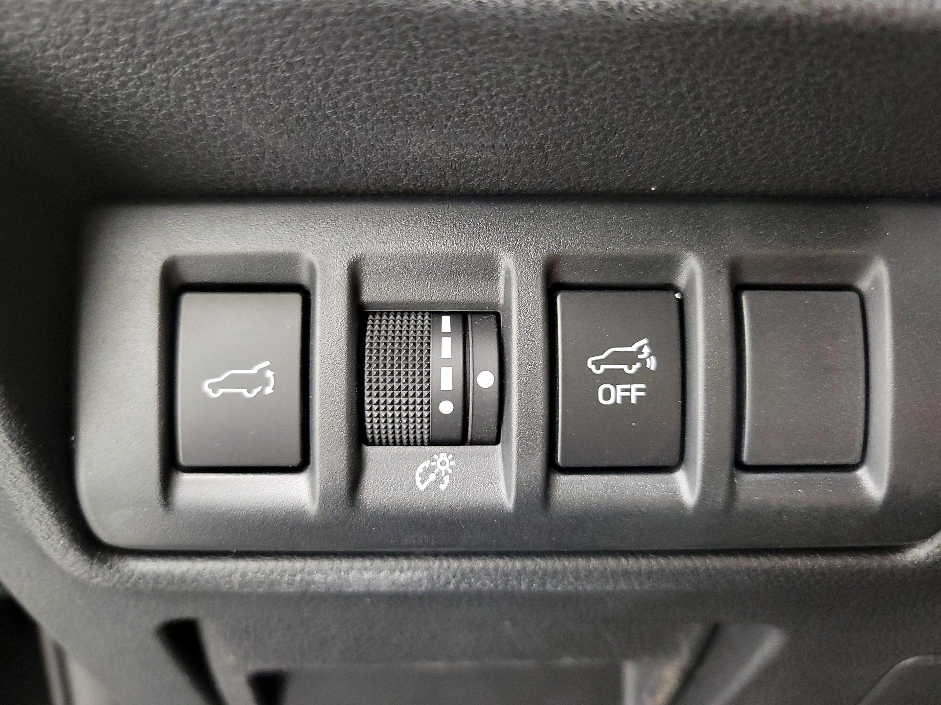 Thumbnail: 2023 Subaru Outback - 13