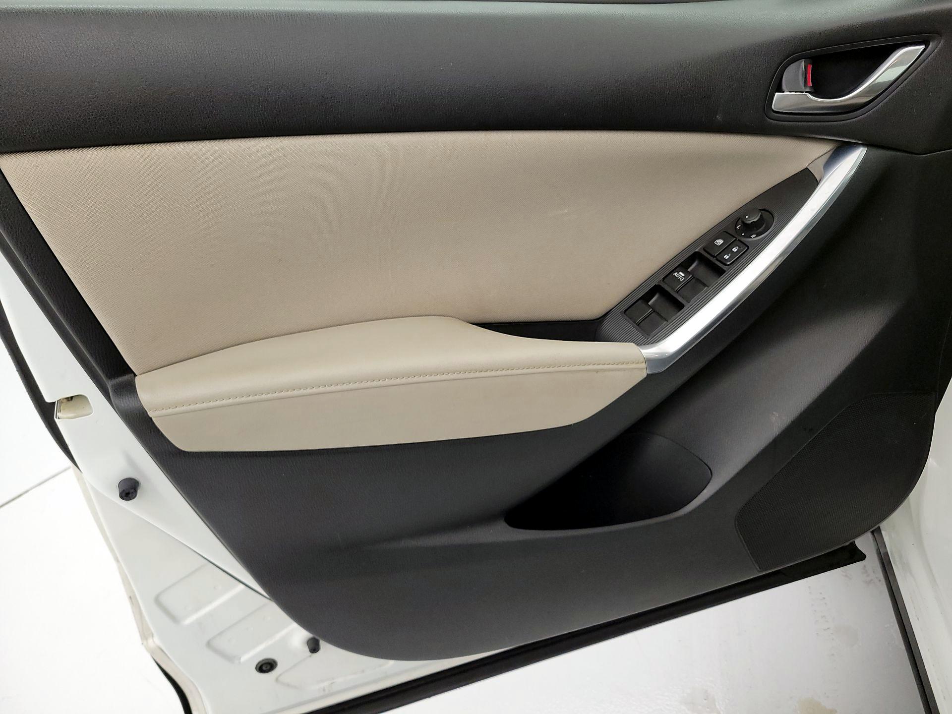 Thumbnail: 2015 Mazda CX-5 - 12