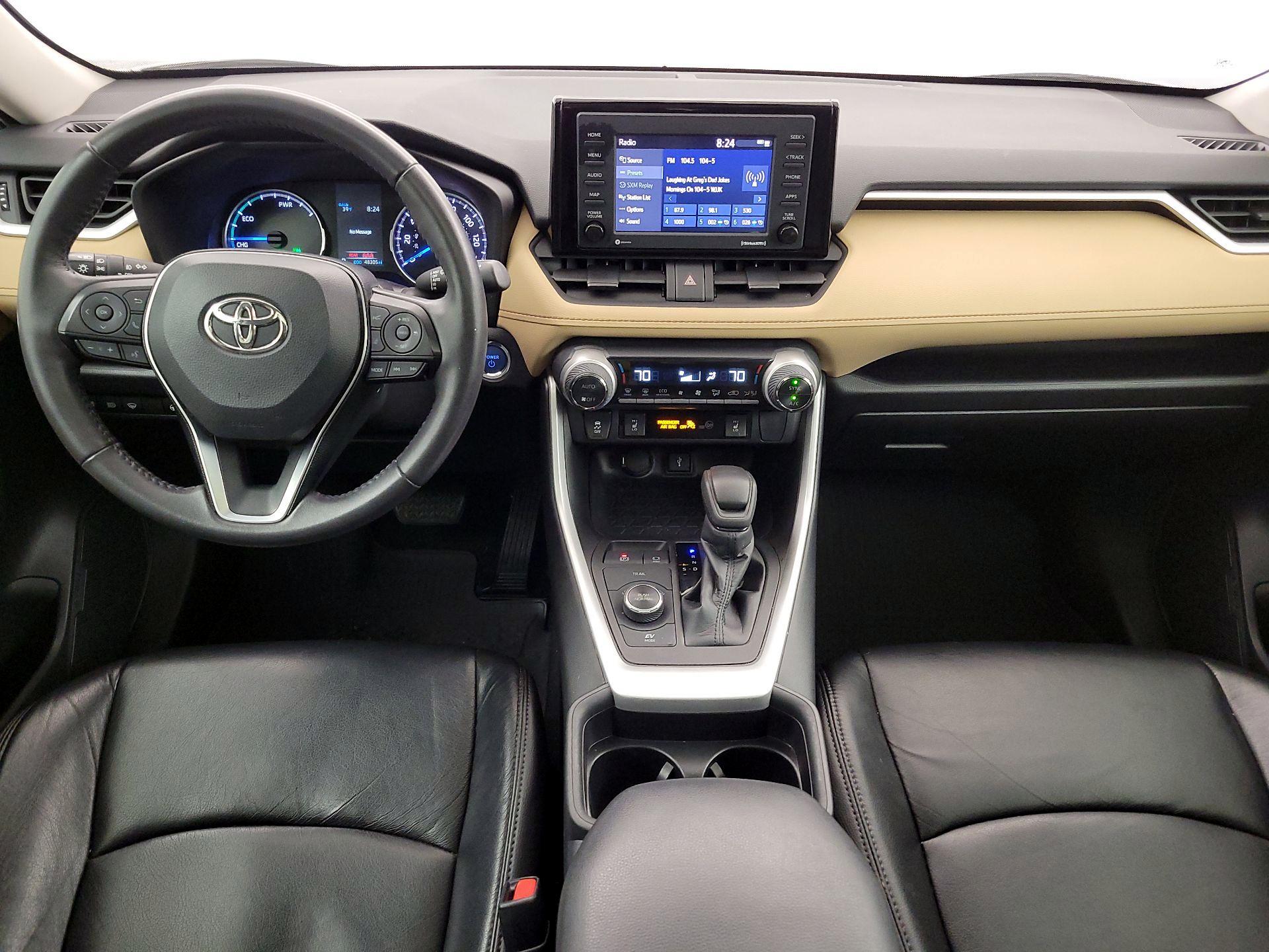 Thumbnail: 2021 Toyota RAV4 - 9