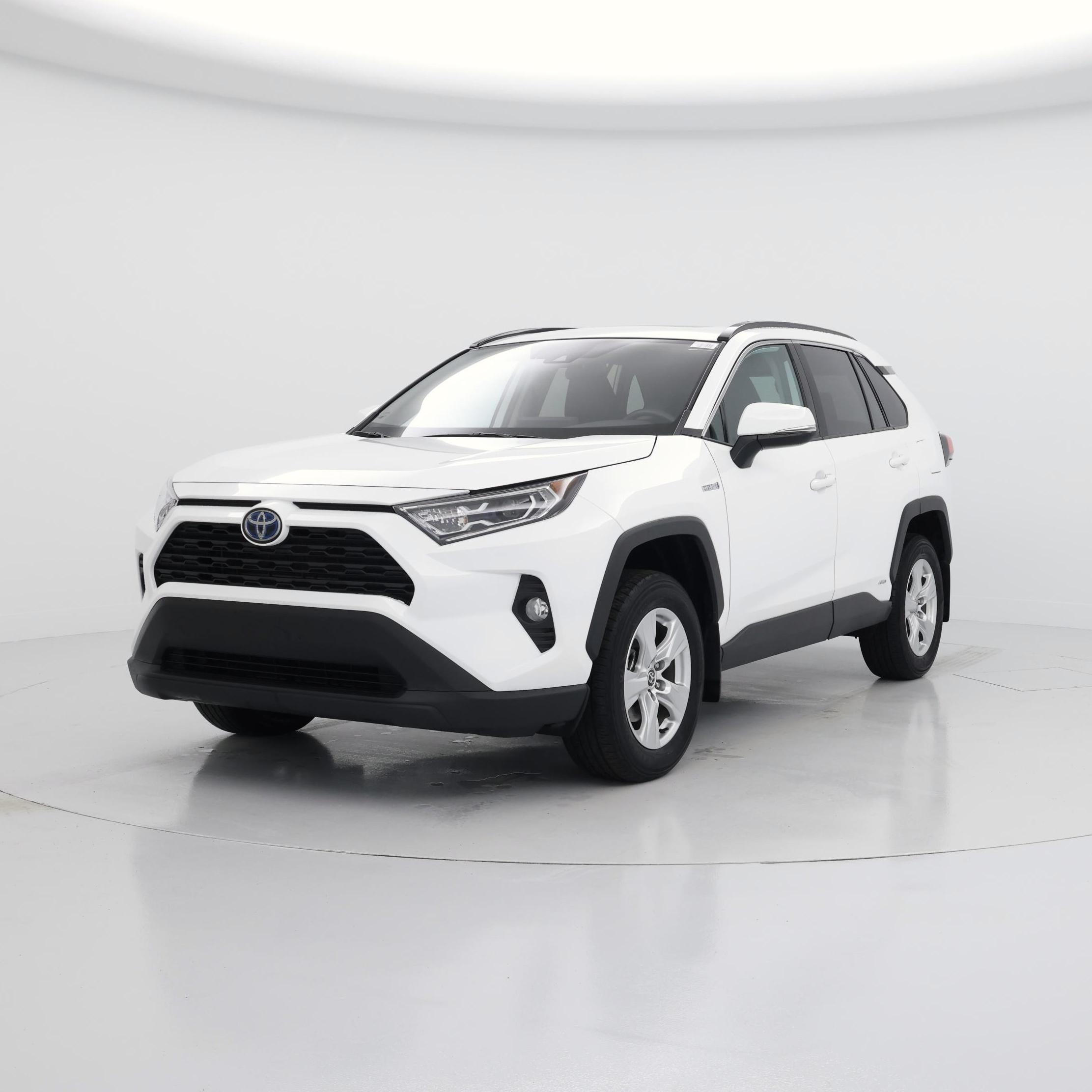 Thumbnail: 2021 Toyota RAV4 - 4