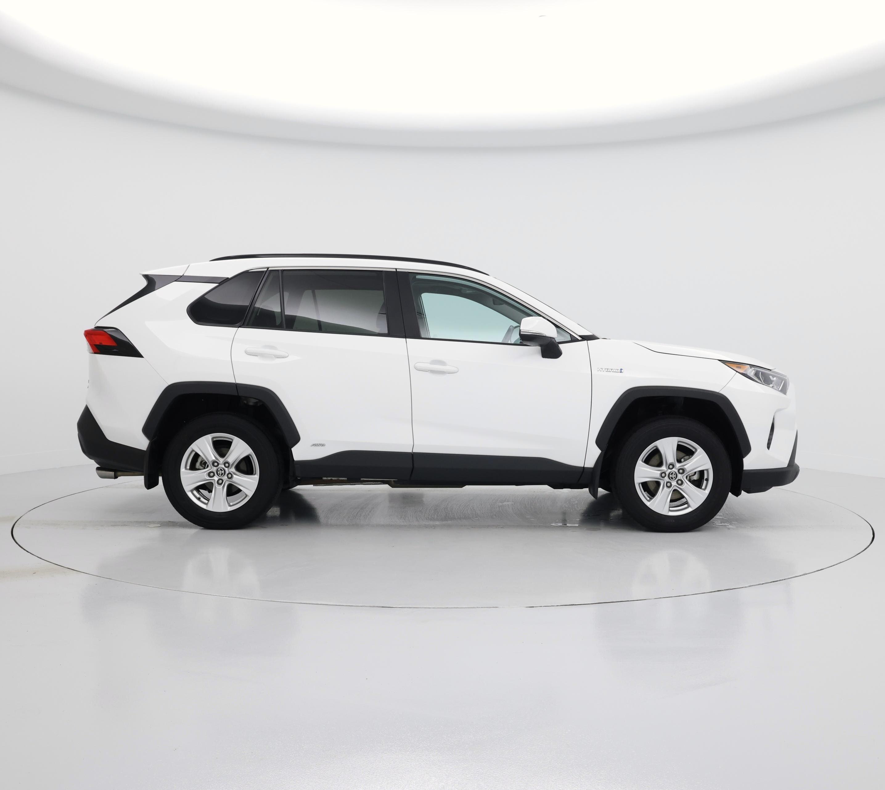 Thumbnail: 2021 Toyota RAV4 - 7