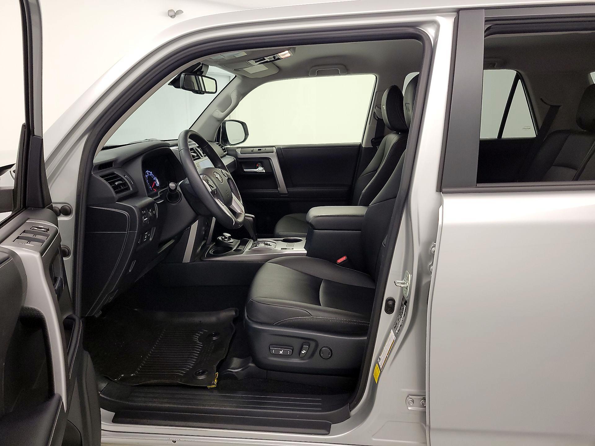 Thumbnail: 2023 Toyota 4Runner - 11