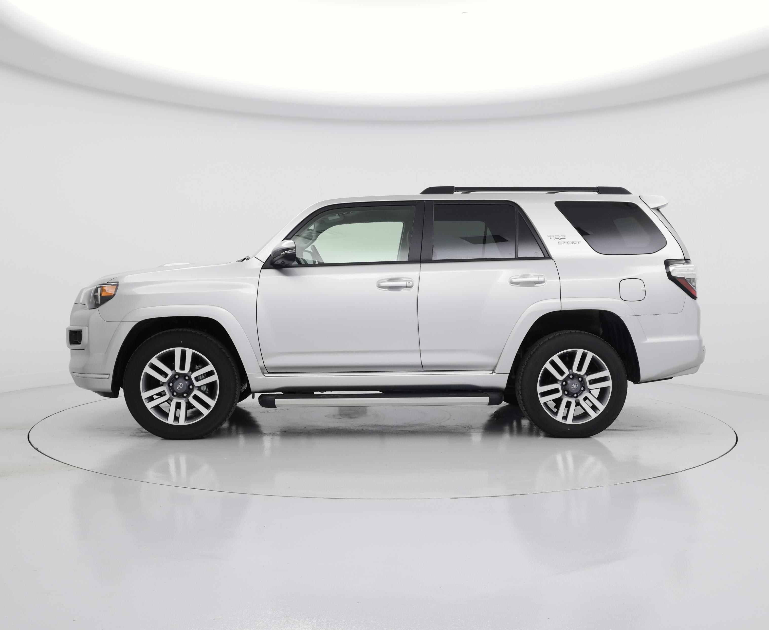 Thumbnail: 2023 Toyota 4Runner - 3