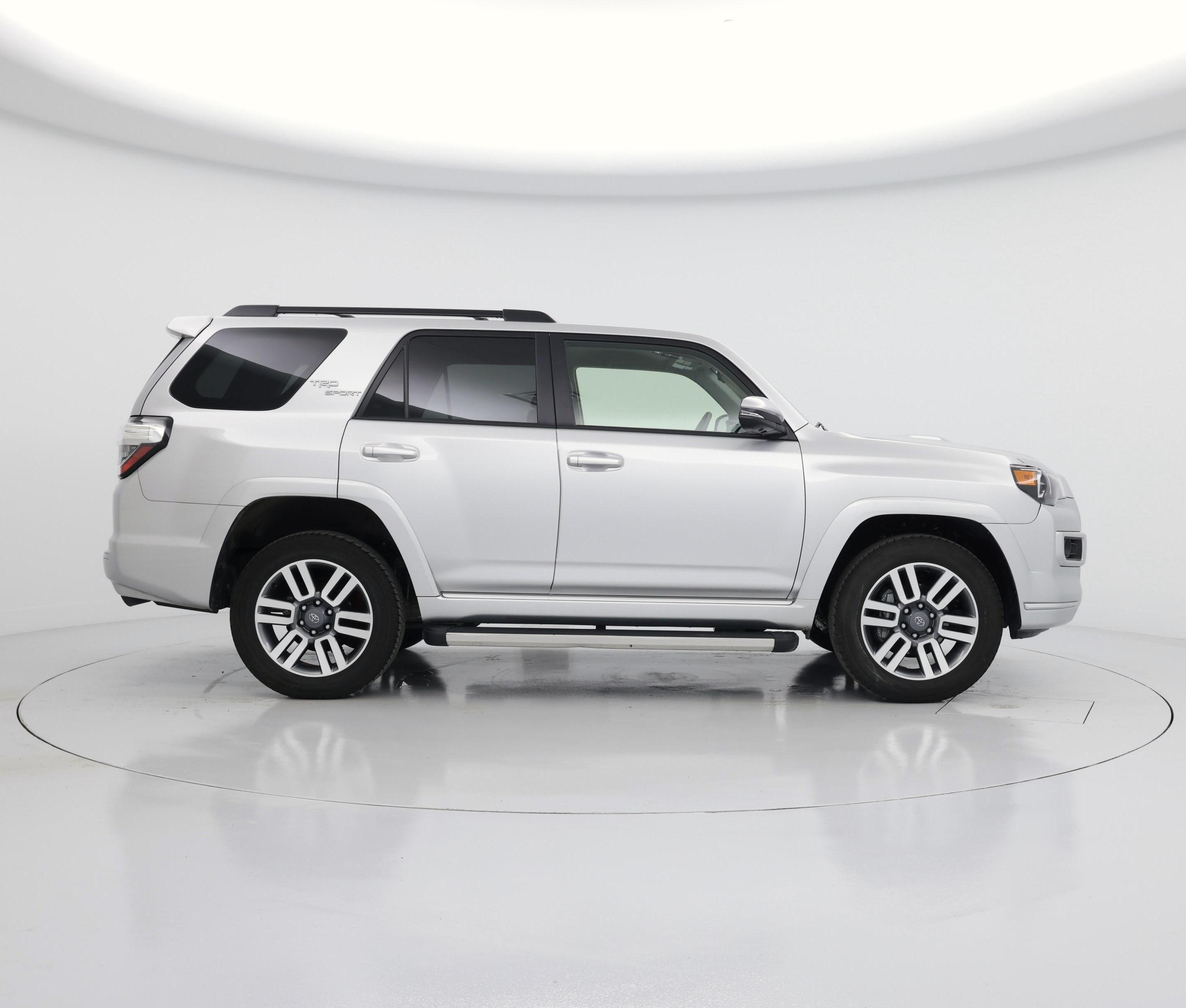 Thumbnail: 2023 Toyota 4Runner - 7