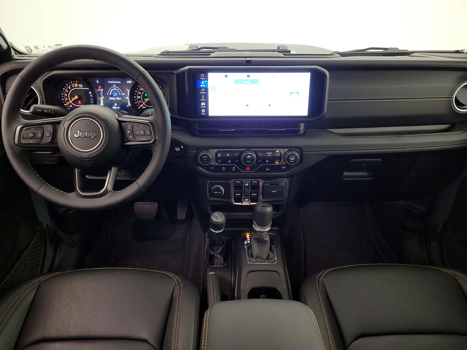 Thumbnail: 2025 Jeep Gladiator - 9