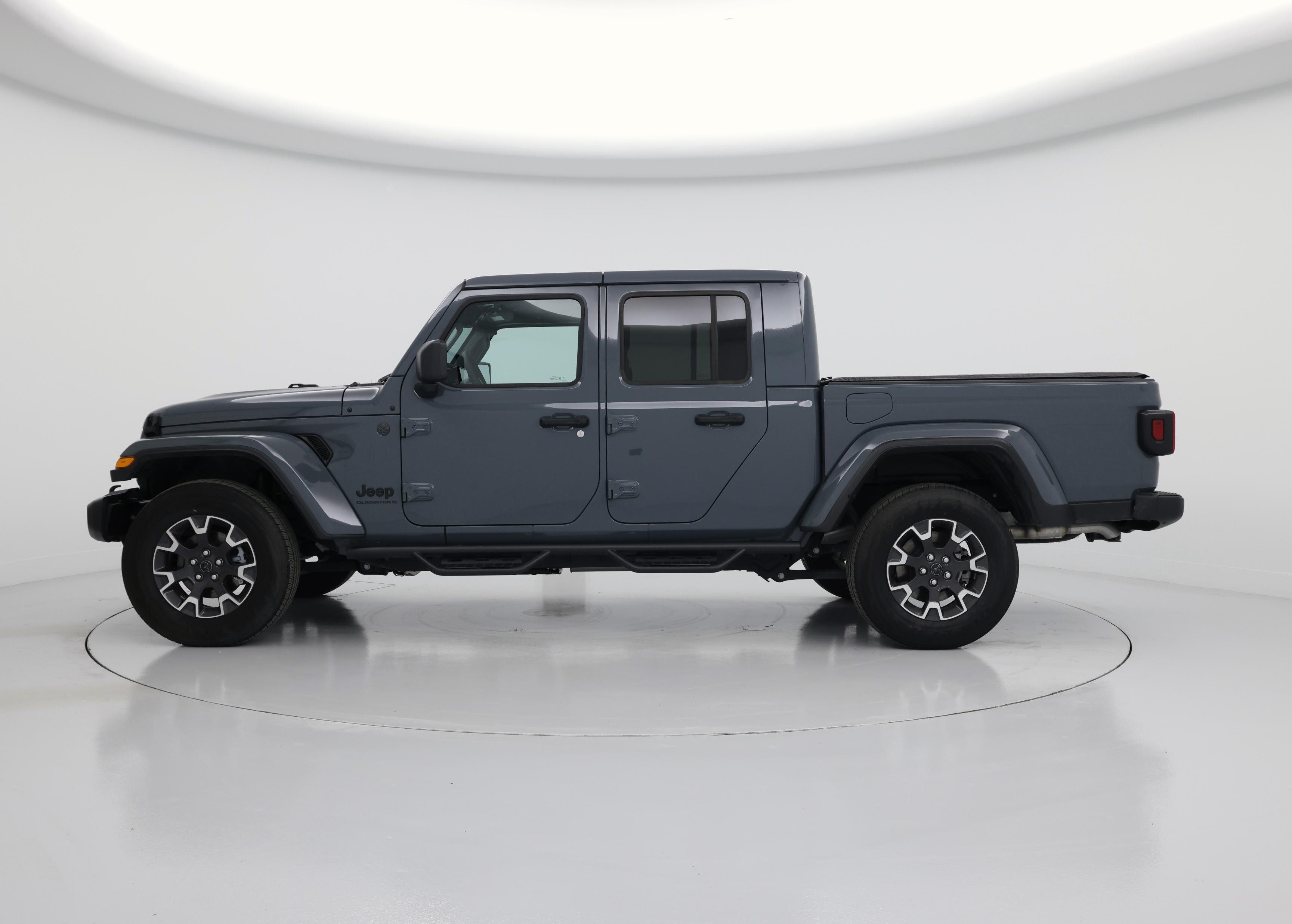 Thumbnail: 2025 Jeep Gladiator - 3