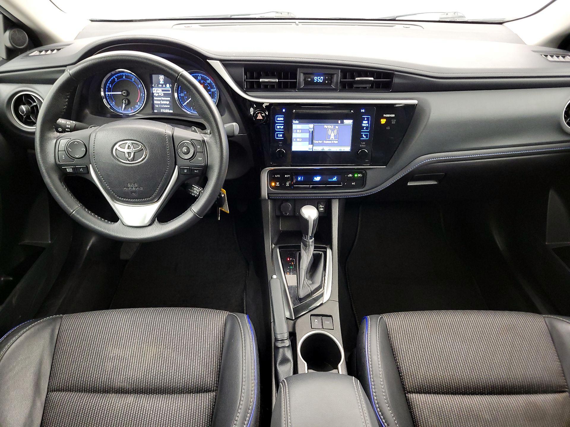 Thumbnail: 2017 Toyota Corolla - 9