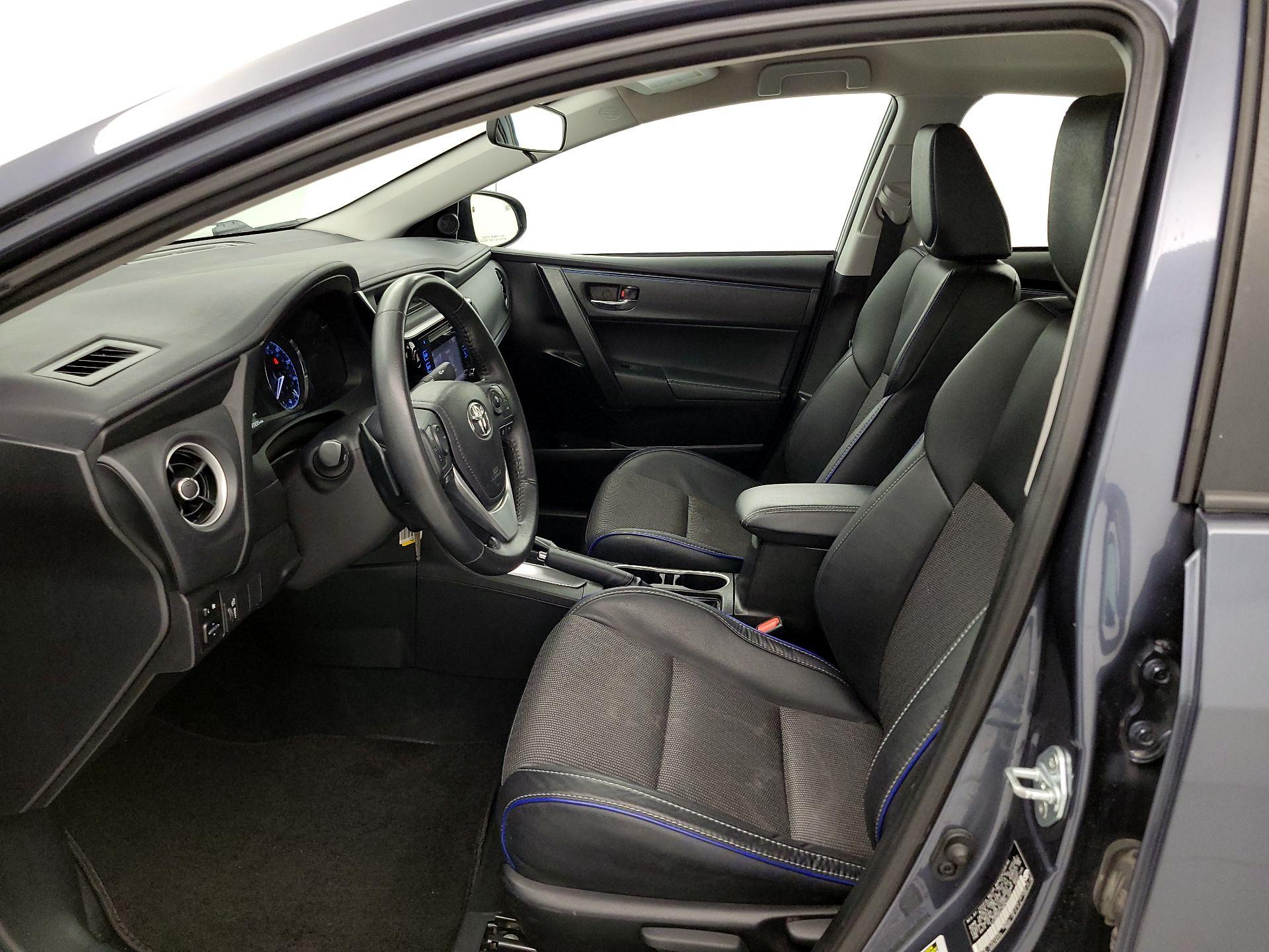 Thumbnail: 2017 Toyota Corolla - 11