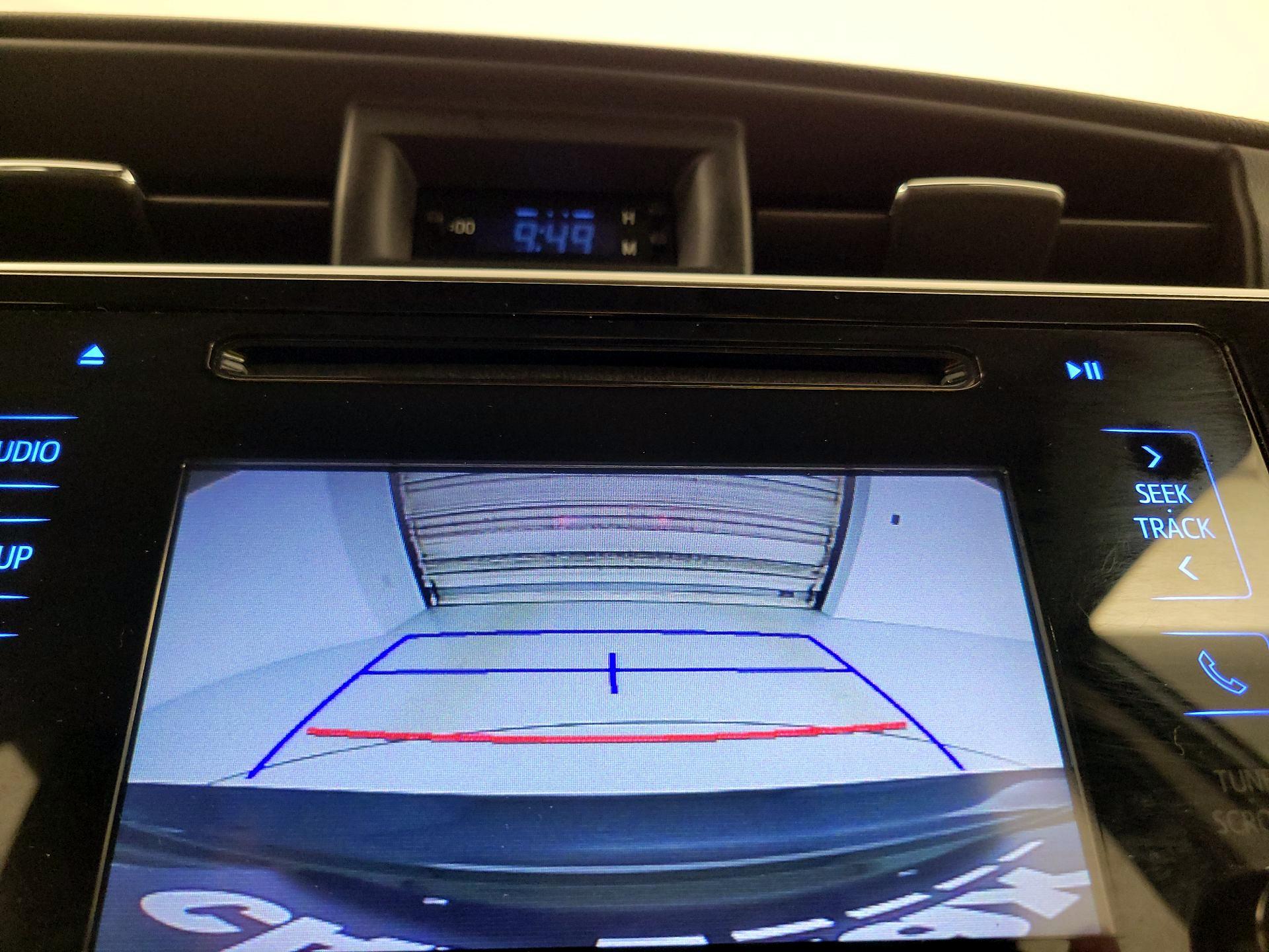 Thumbnail: 2017 Toyota Corolla - 14