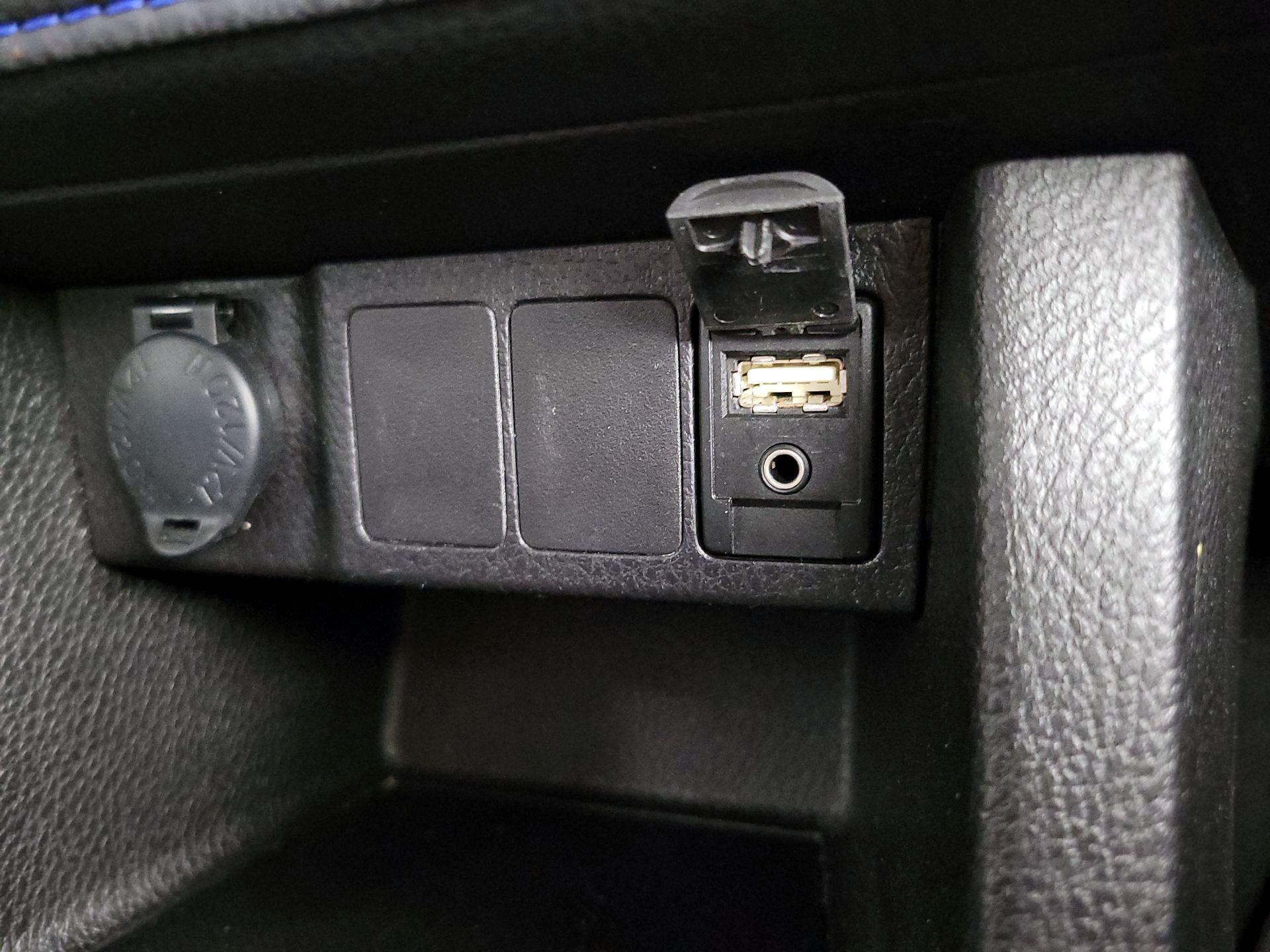 Thumbnail: 2017 Toyota Corolla - 18