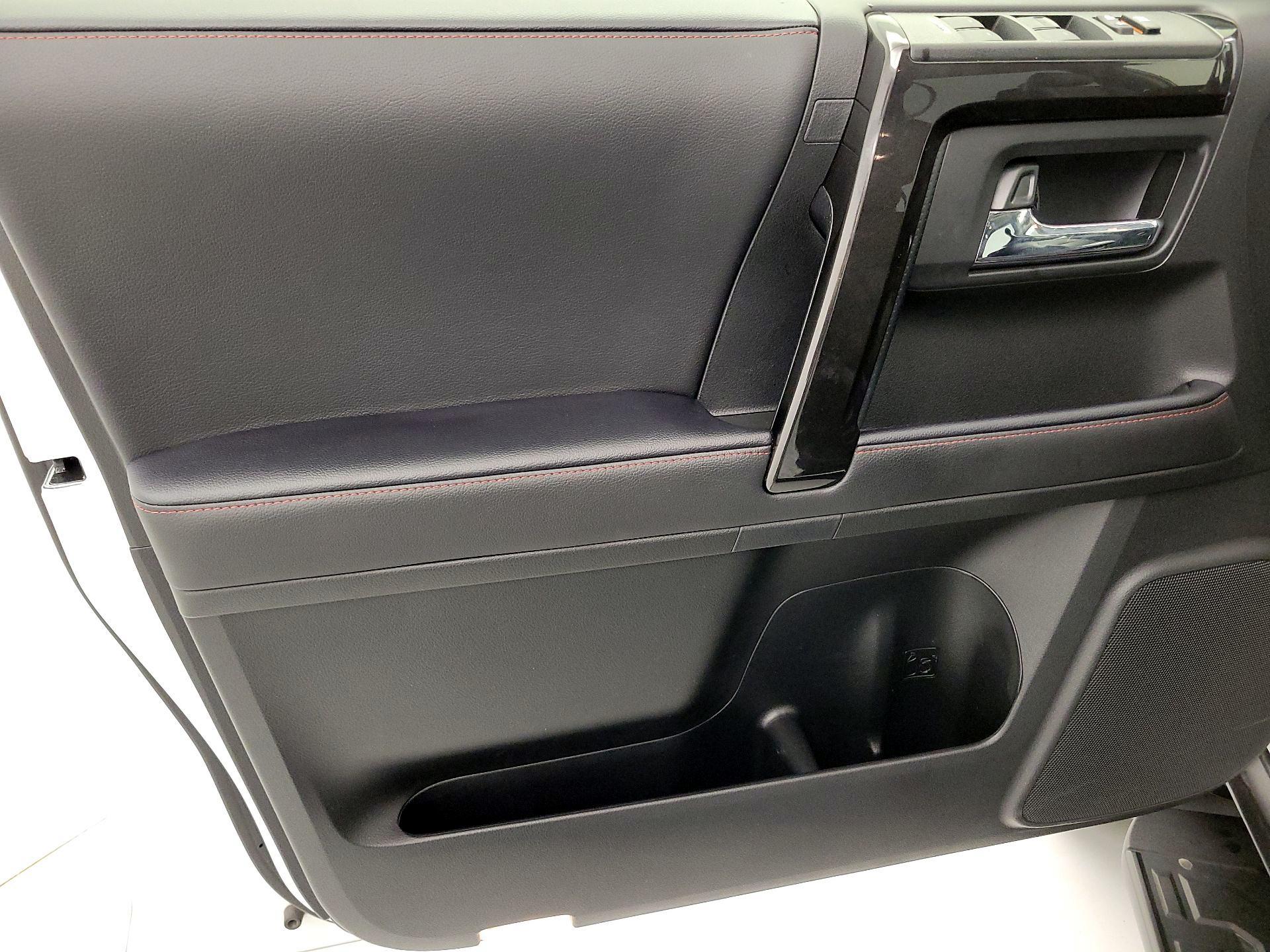 Thumbnail: 2024 Toyota 4Runner - 12