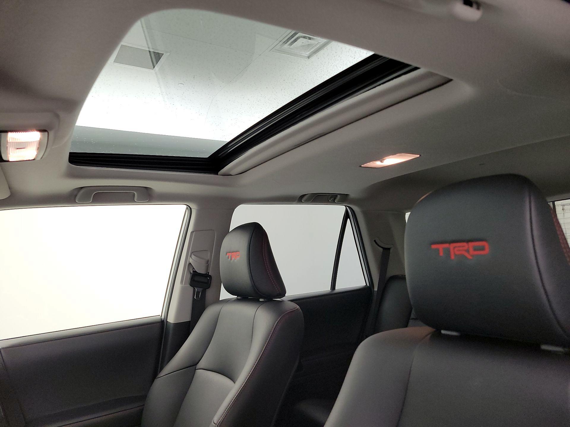 Thumbnail: 2024 Toyota 4Runner - 20