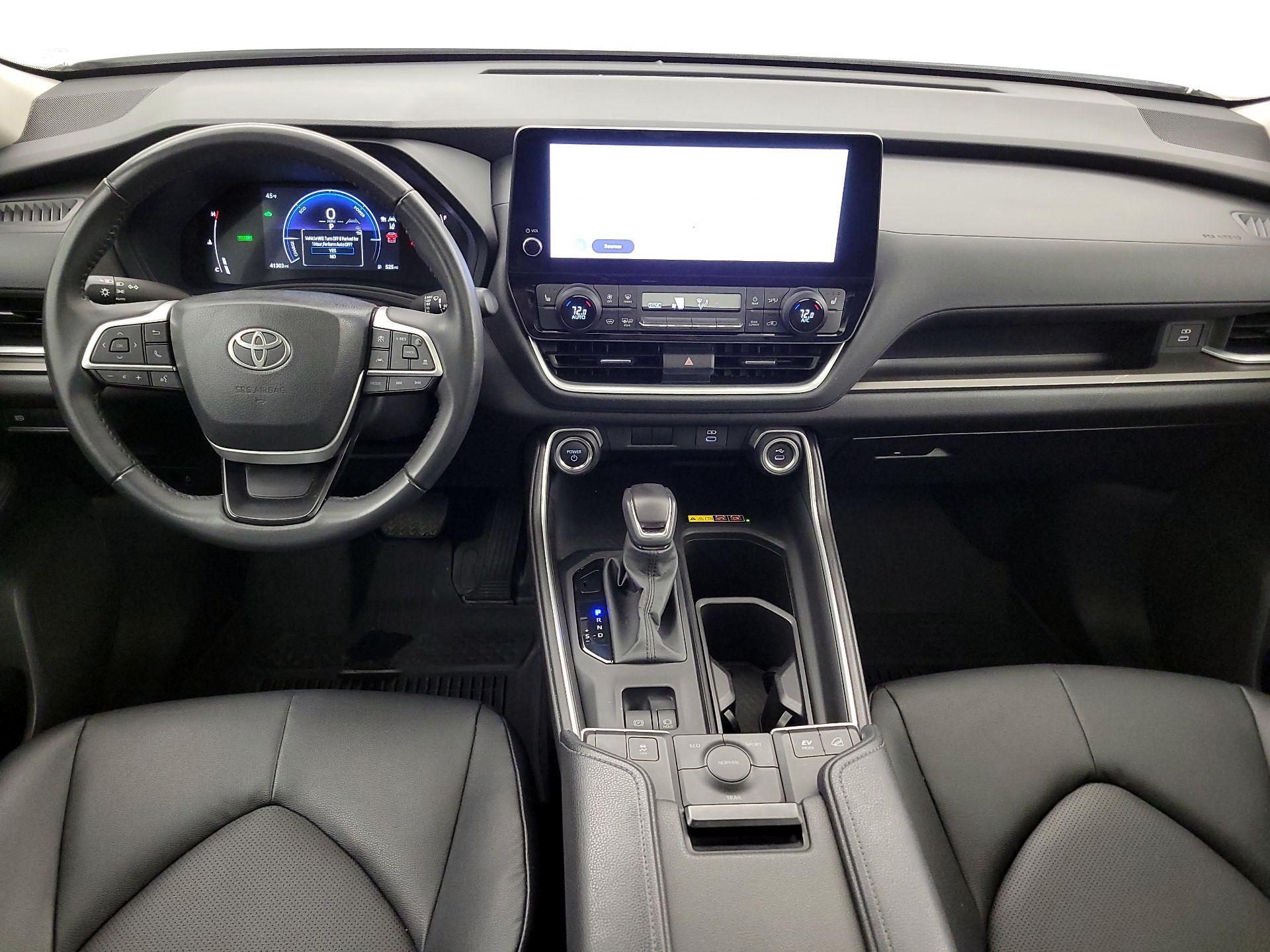 Thumbnail: 2025 Toyota Highlander - 9