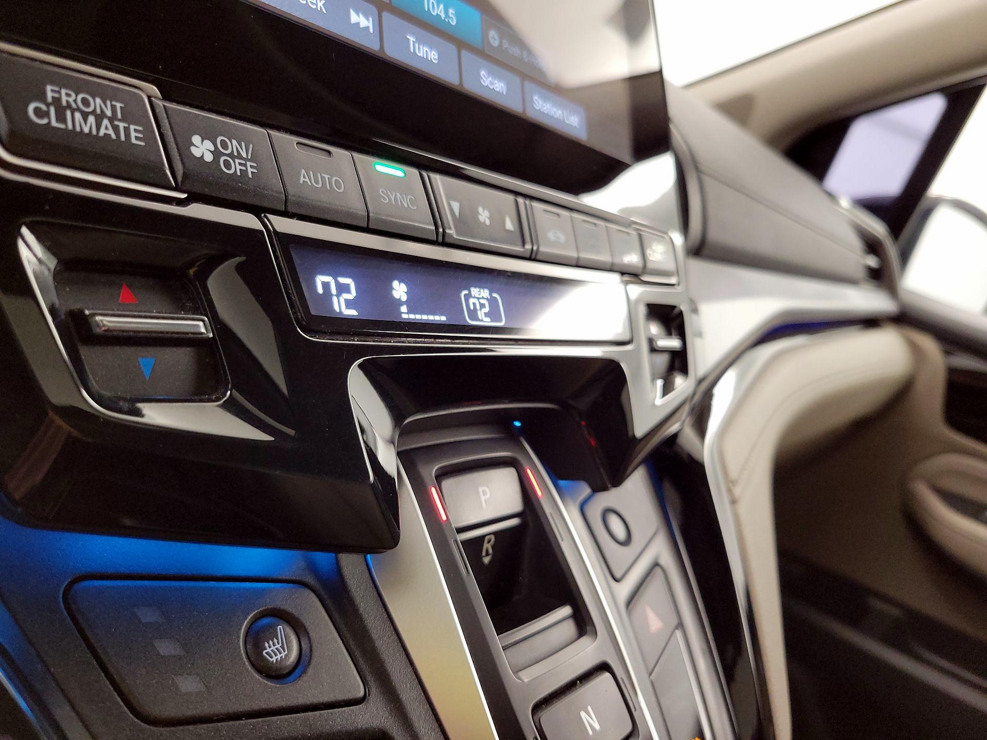 Thumbnail: 2021 Honda Odyssey - 17