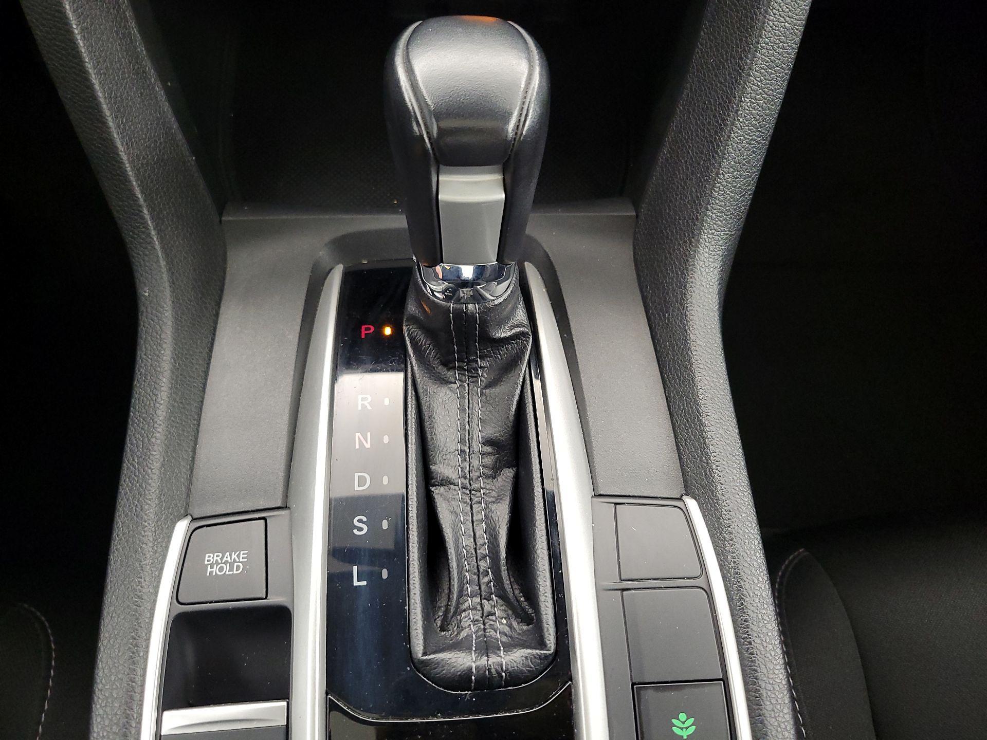 Thumbnail: 2019 Honda Civic - 17