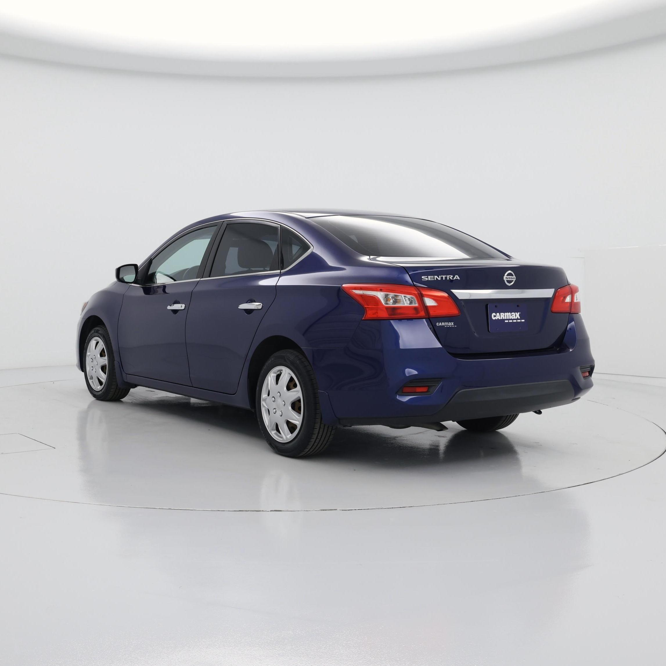 Thumbnail: 2016 Nissan Sentra - 2