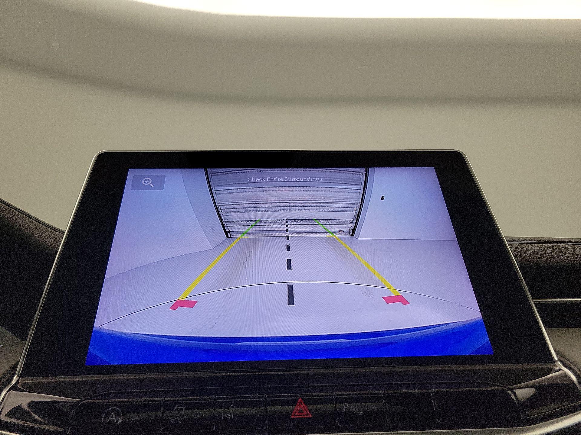 Thumbnail: 2023 Jeep Compass - 14