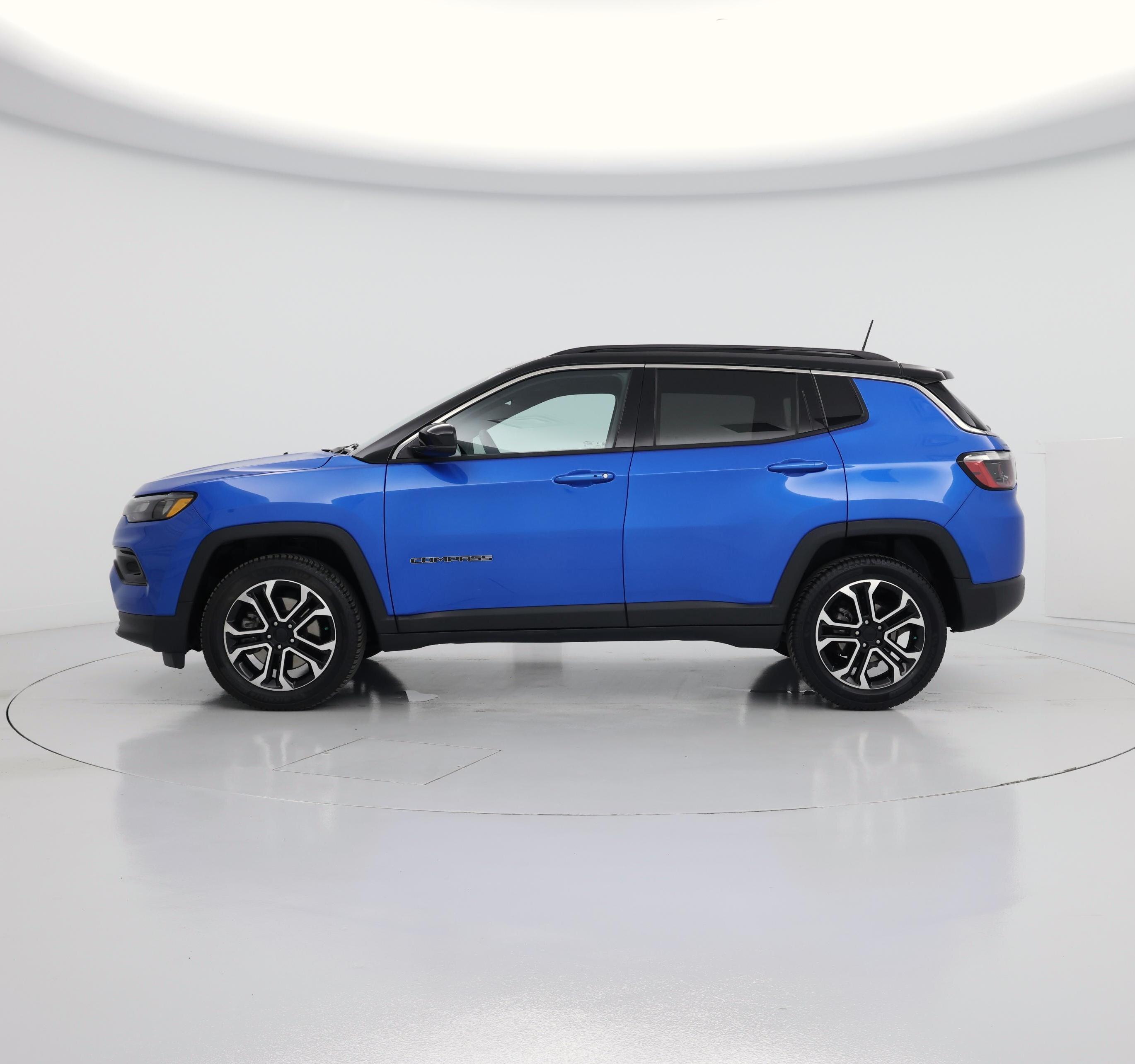 Thumbnail: 2023 Jeep Compass - 3