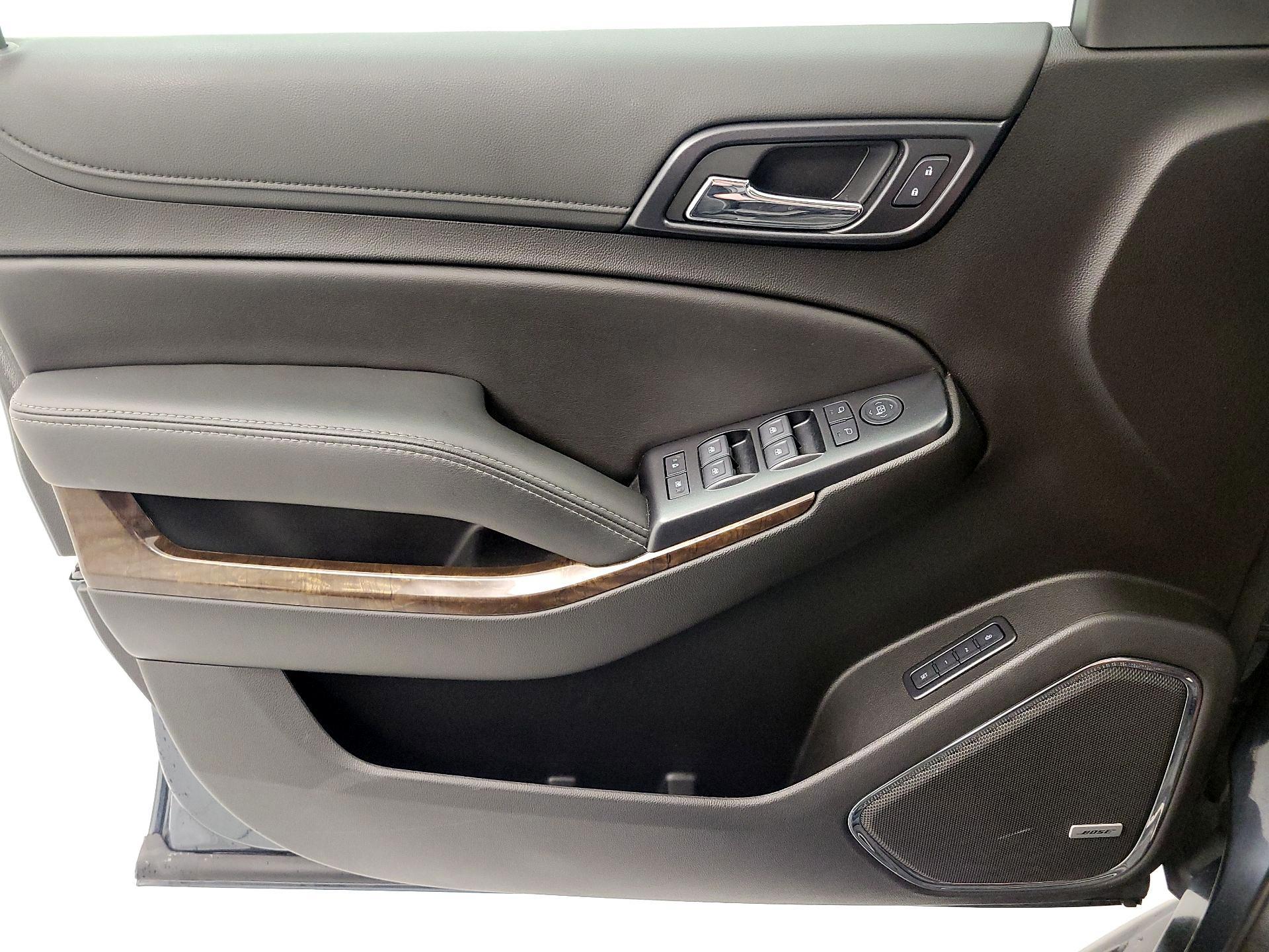 Thumbnail: 2020 Chevrolet Tahoe - 12